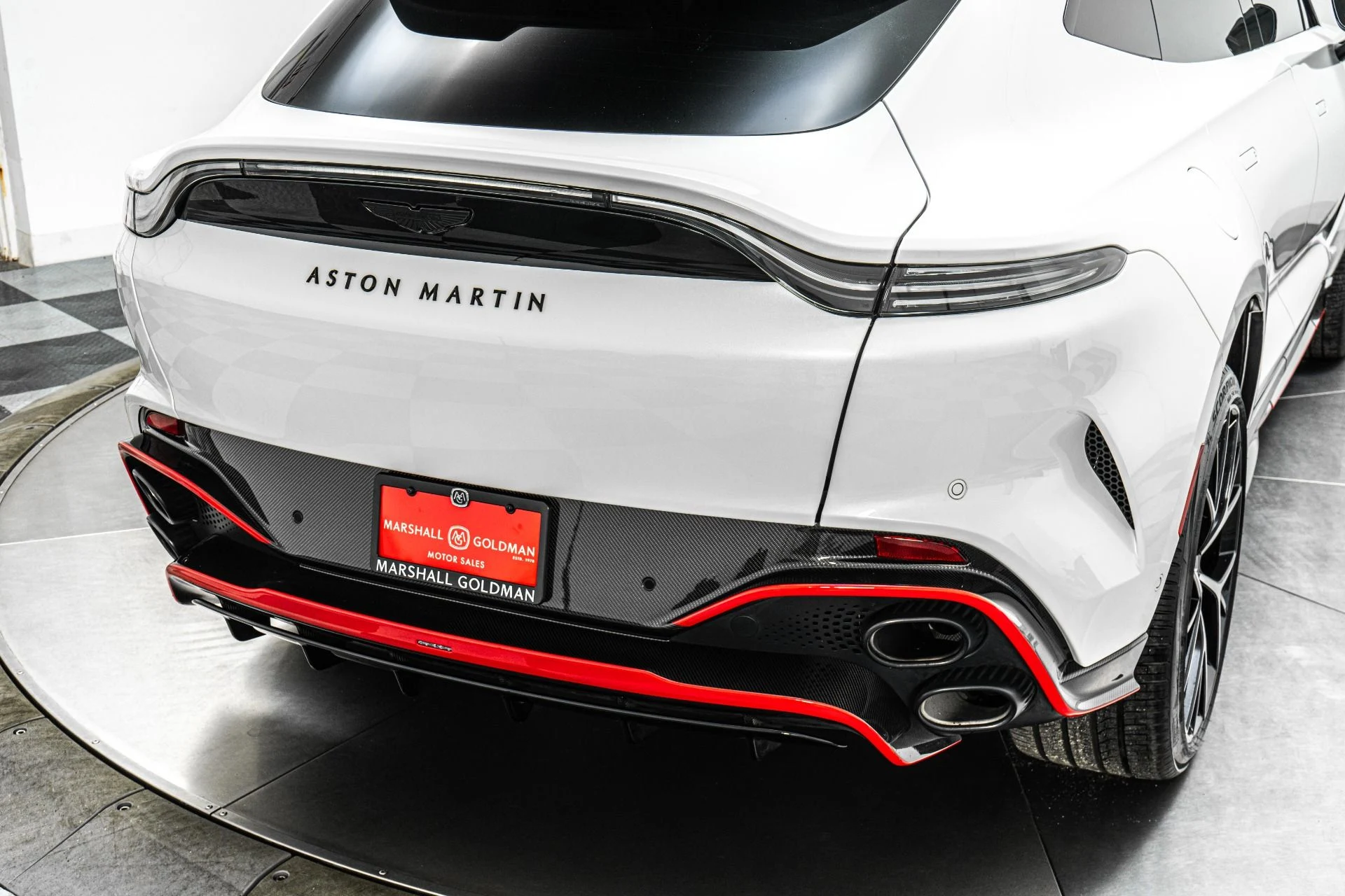mph037_3637773274_Used_2026_Aston_Martin_DBX_S_1792083378_86c7521bfa