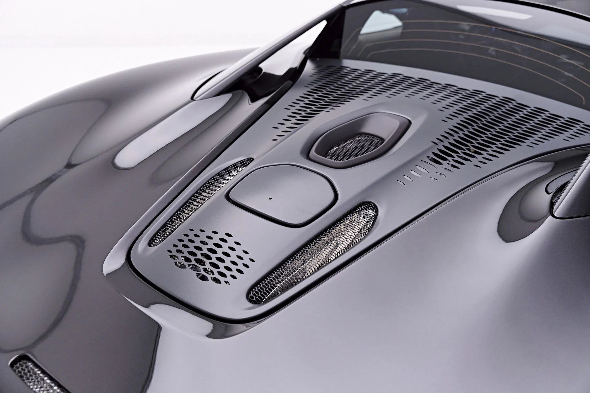 mph037_3641024791_Used_2026_Mc_Laren_Artura_Vision_1777507485_b838087892