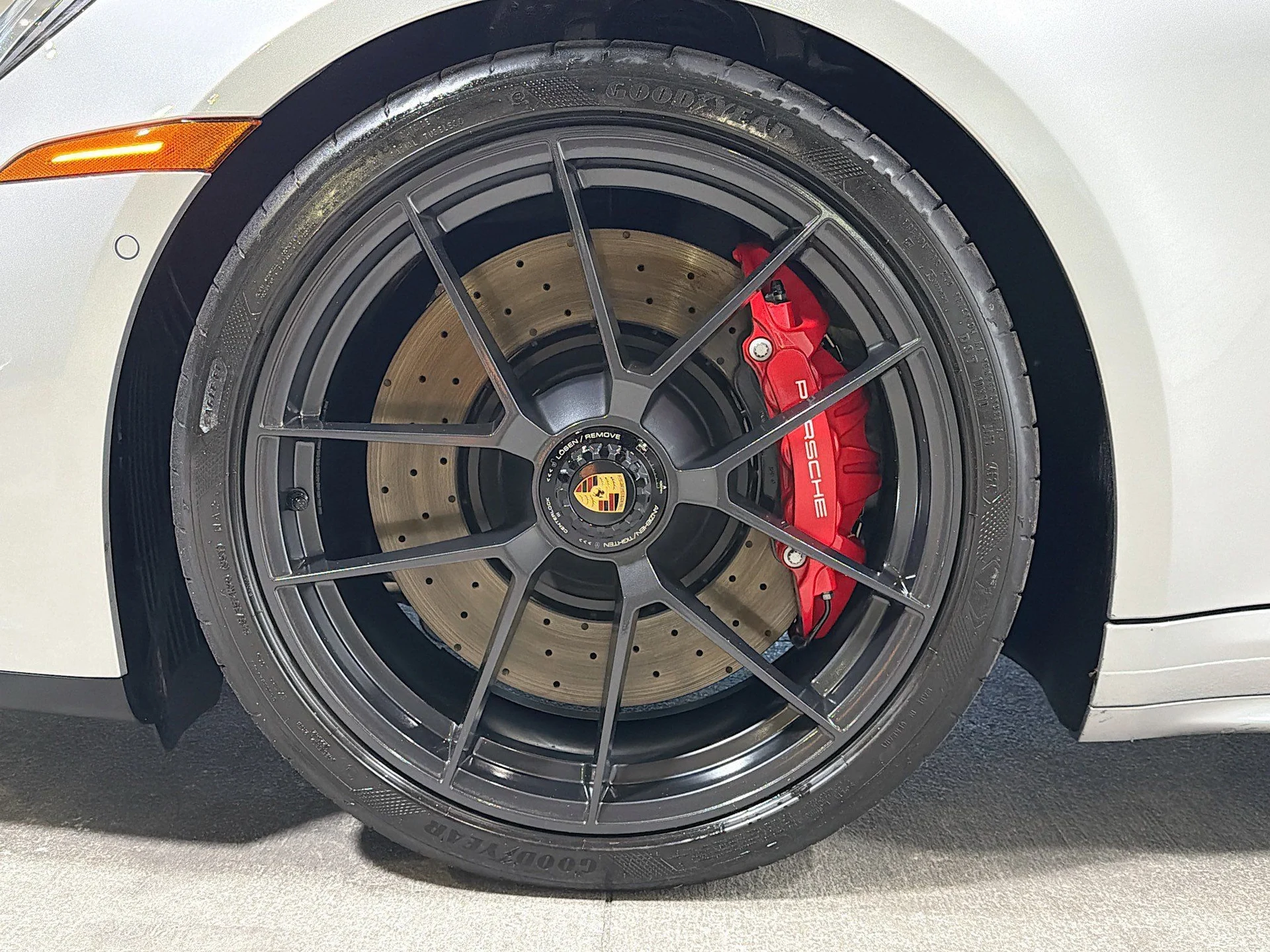 mph037_3645526480_9a0f7fbd01904b1fc9c9305cb3d556bb_55e3289a35