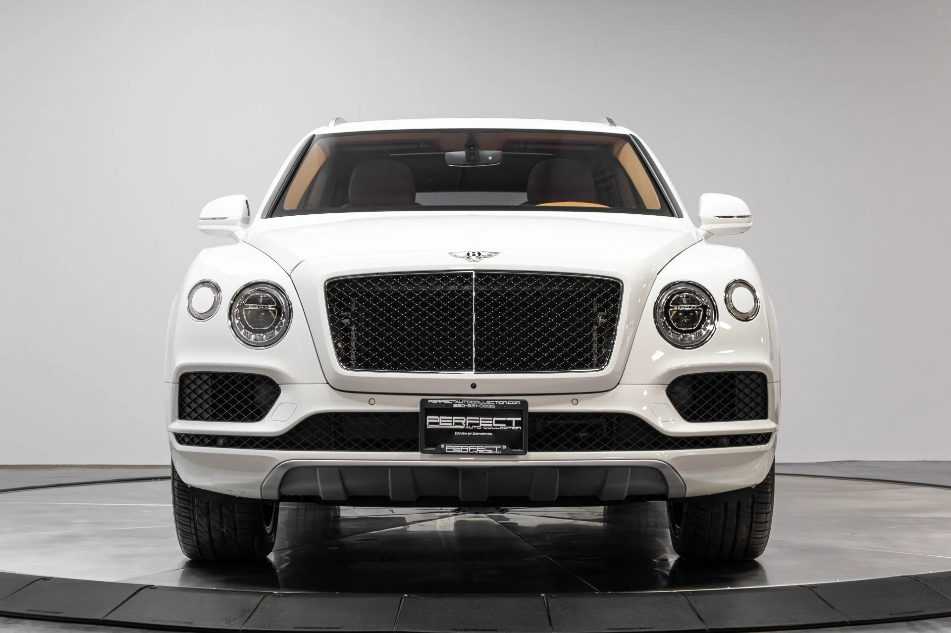 mph037_3645870218_Used_2019_Bentley_Bentayga_V8_1771459975_48adcb6513