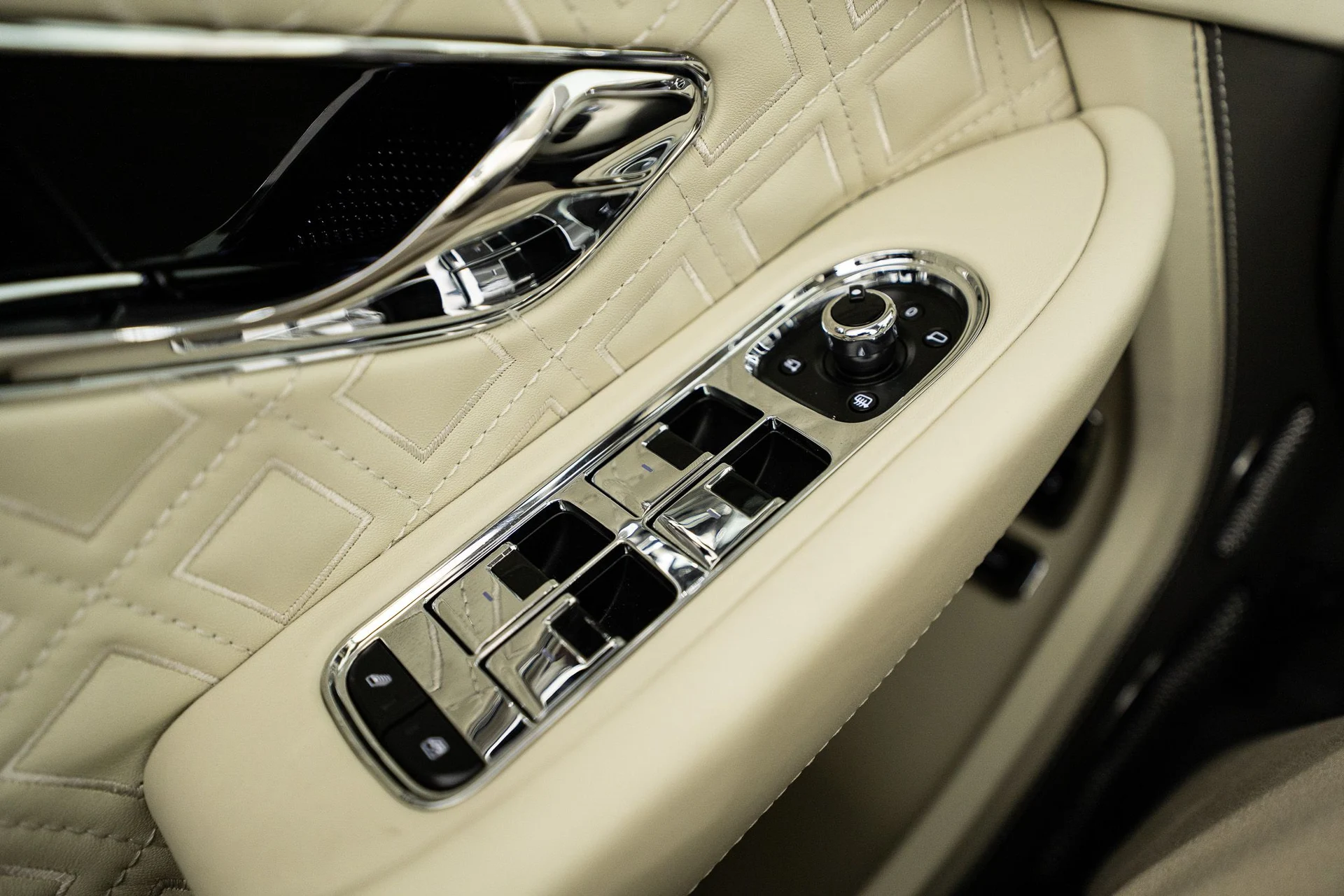 mph037_3649947673_f793ab71_b80a_43a6_97a1_fe5bdc6ce0cd_497f3c1019