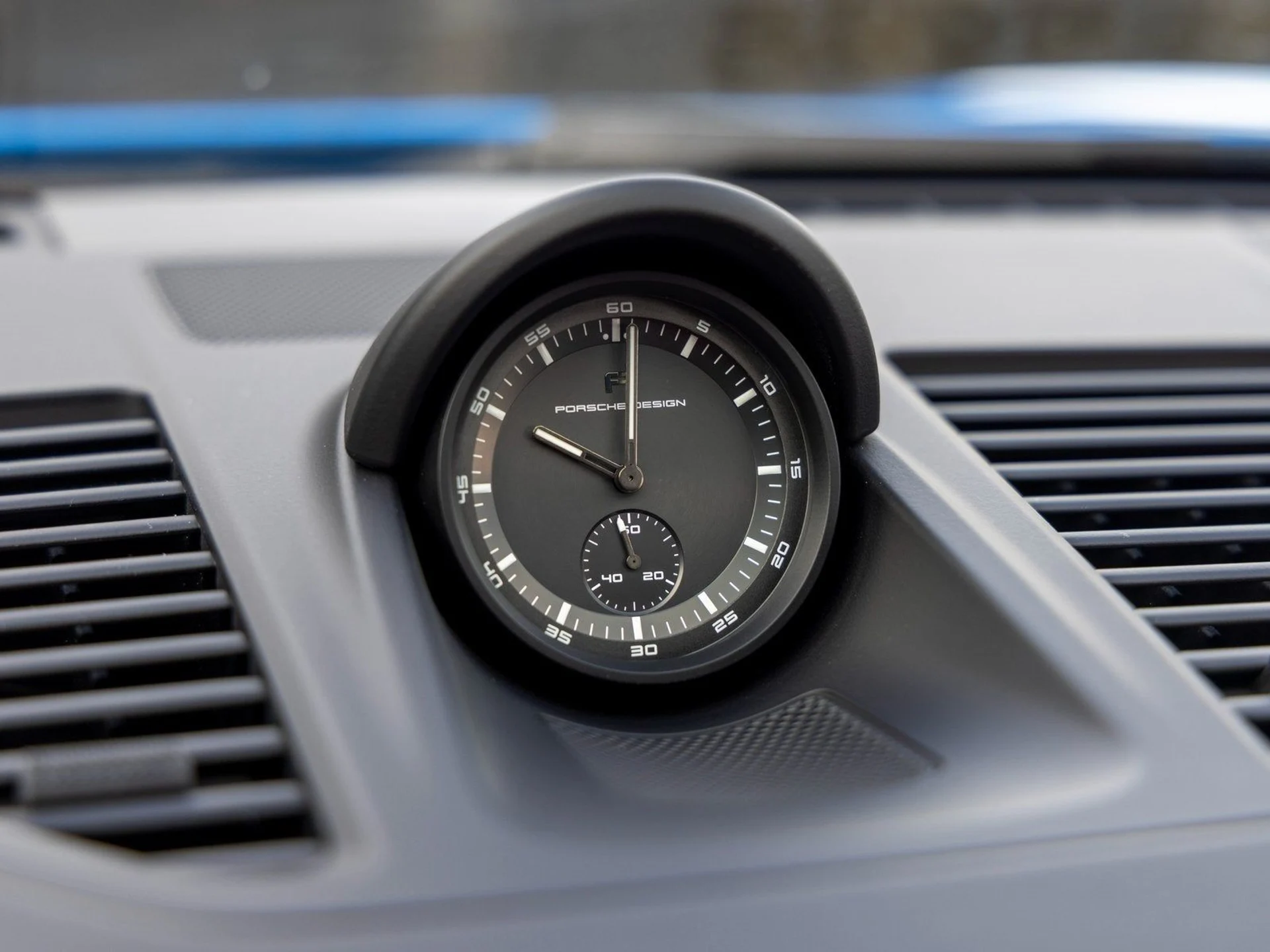 mph037_3650705389_38_673efae6a2