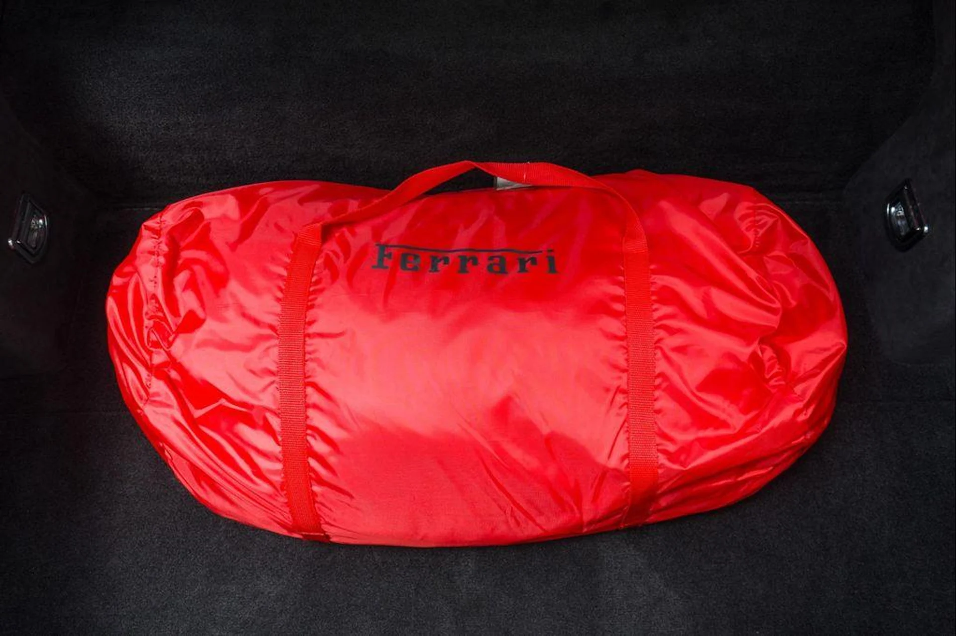 mph037_3656811678_ab_B6a5_q9_Jcr_N1_Td_Manb_Xsv_FO_1c_f88cb221e8