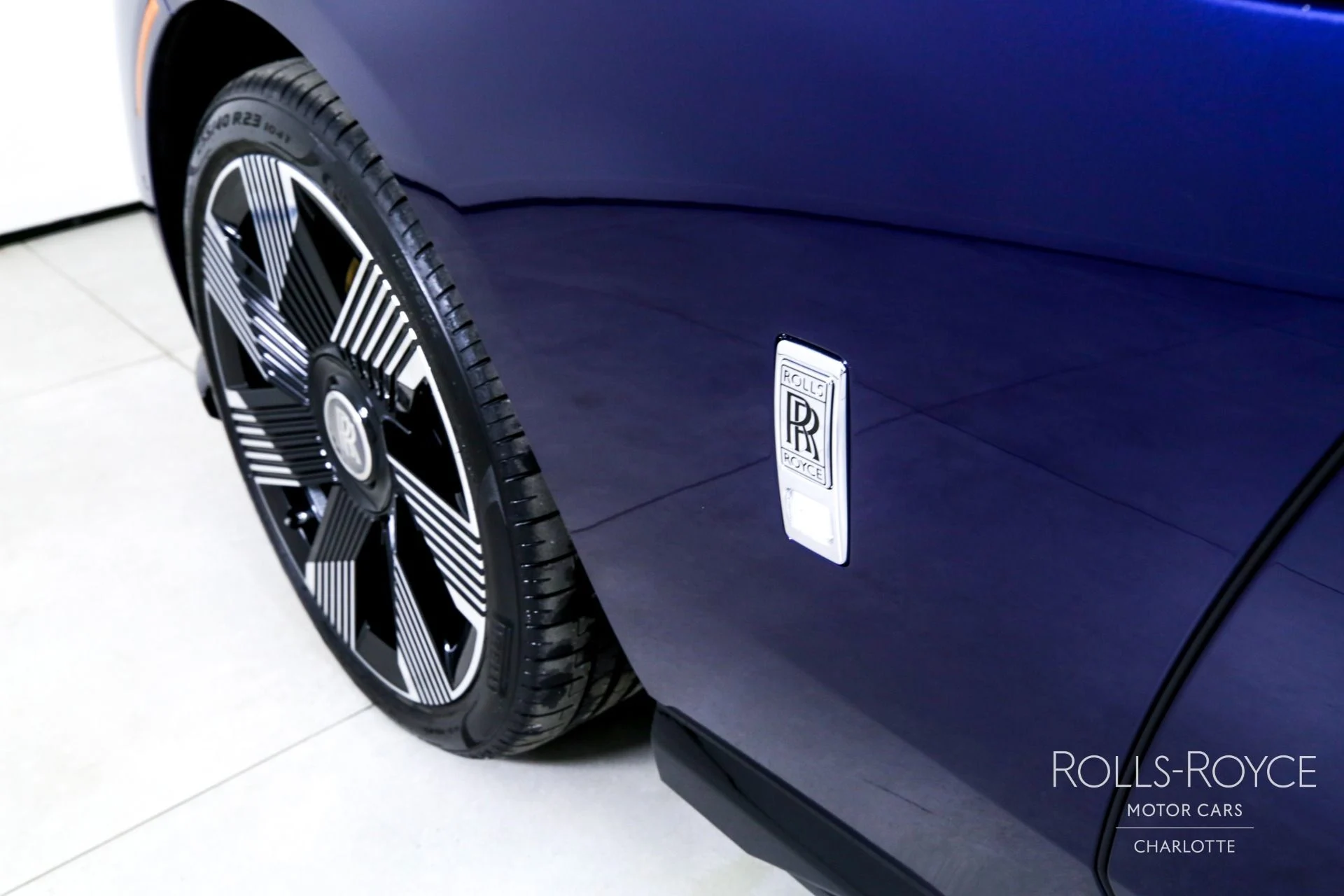 mph037_3672967876_Used_2024_Rolls_Royce_Spectre_1738087182_c96cffeb96