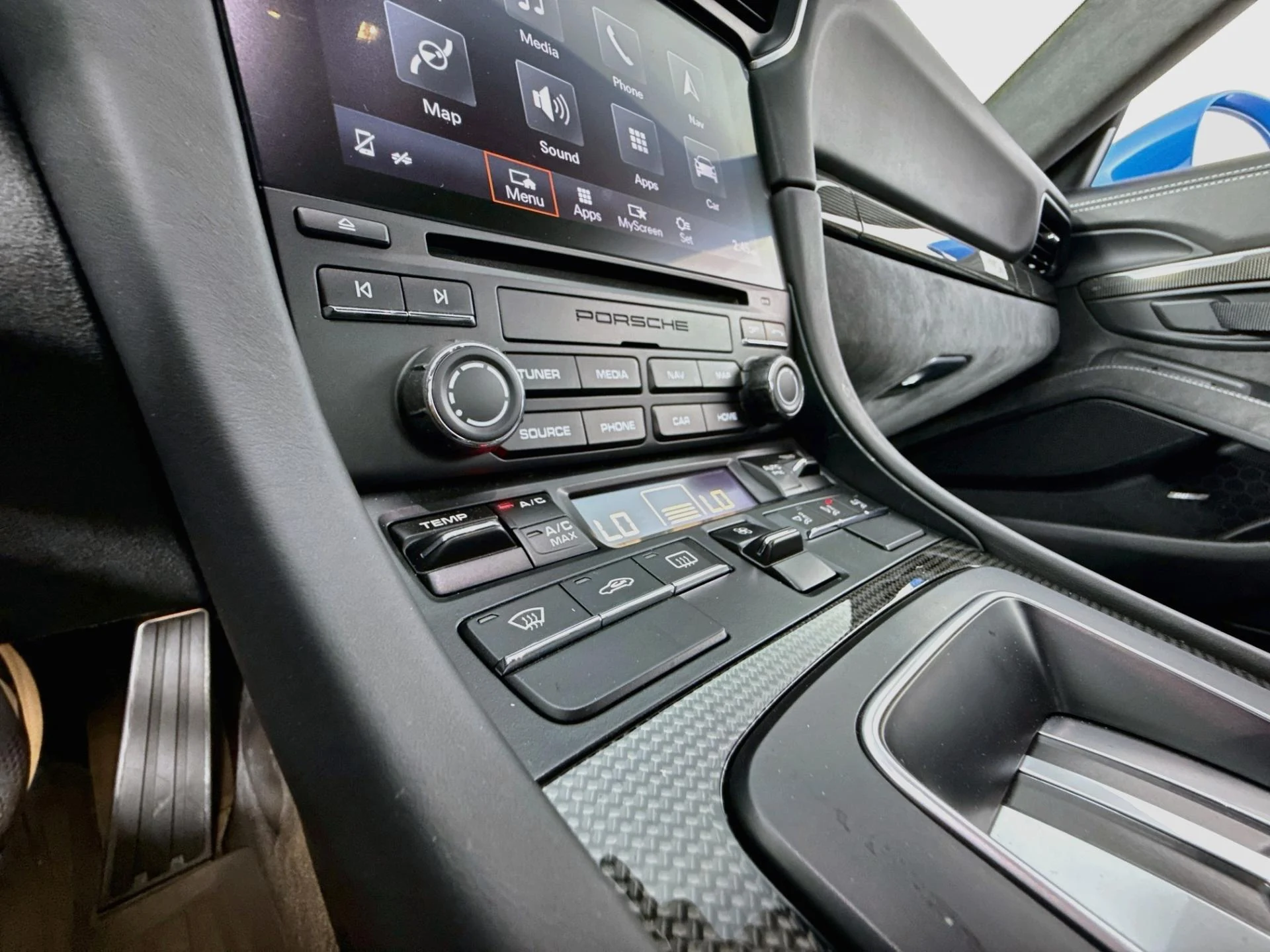 mph037_3704132299_Used_2019_Porsche_911_GT_2_RS_1785958205_0a85f94d5b