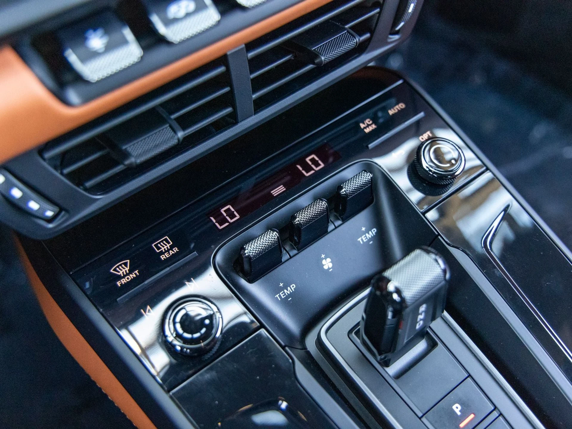 mph037_3719818176_38_6190eee272