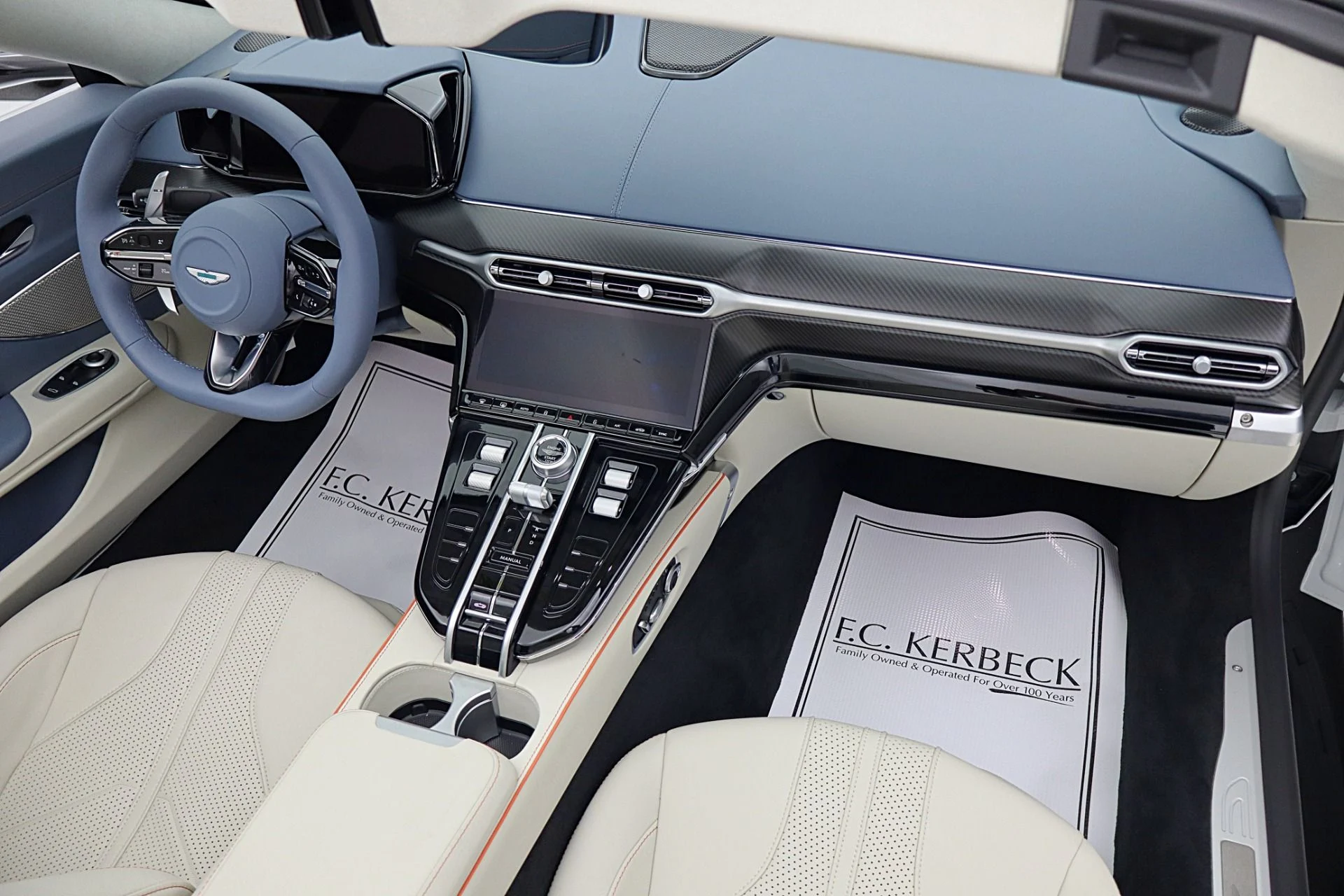 mph037_3719960505_New_2026_Aston_Martin_Vantage_Roadster_73927f2f87