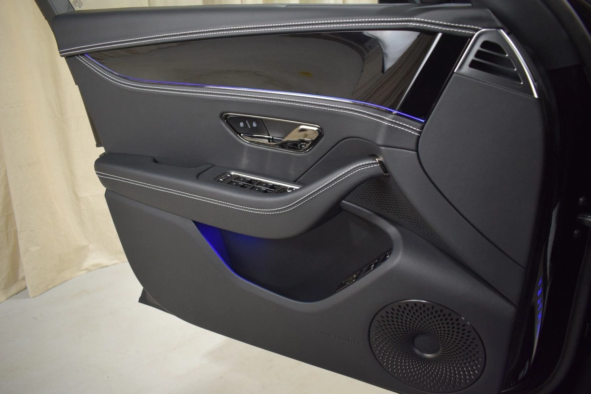 mph037_3725450638_1cb4c8aa2a2b8d928a07ab4c6e41fb76x_ce05ad07c0