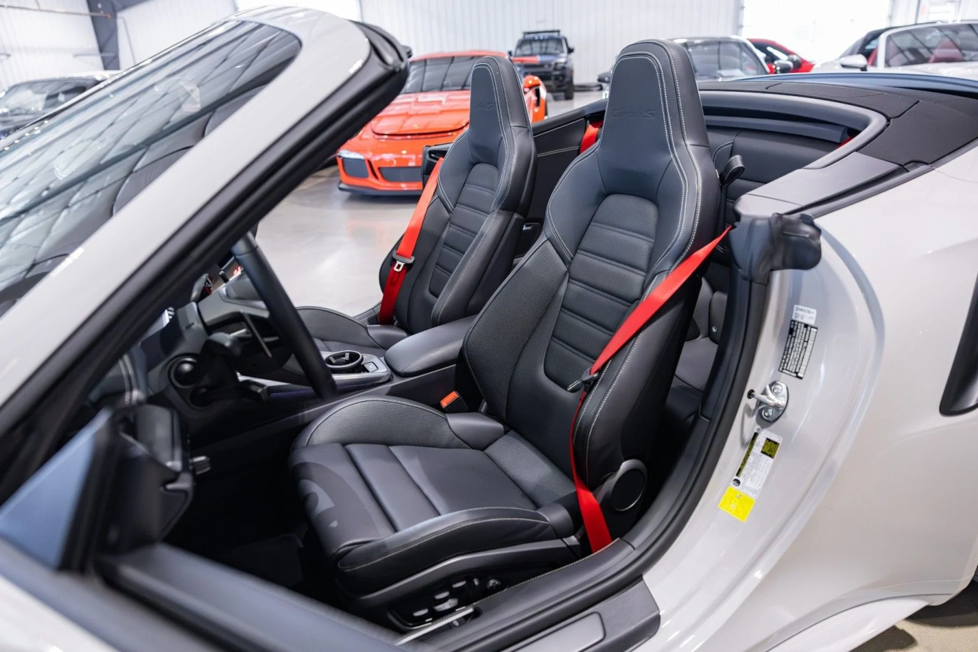 mph037_3729800065_BQ_68c139eba9