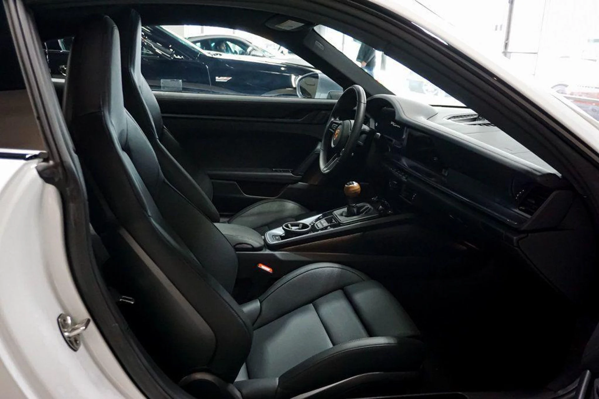 mph037_37302574_a_D_Abk_IYXK_Mu_XTBO_Fb_QD_6_Wm7_Zqo_122441f42d