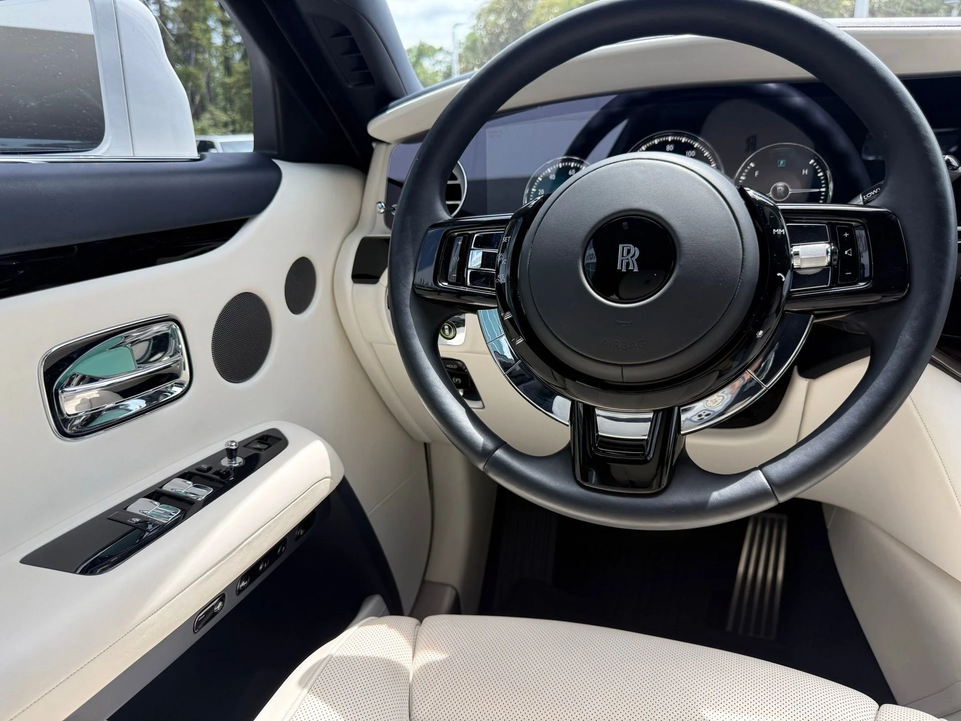 mph037_3730300_6b0b683da6254c338f19eb6b003758de_3c5692ad9a