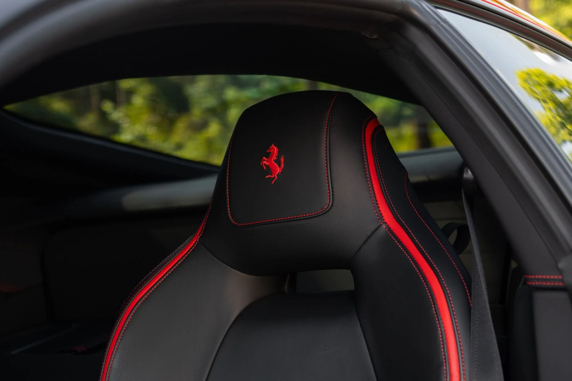 mph037_3731285225_Used_2017_Ferrari_F12berlinetta_1761715050_b7b7116a5c