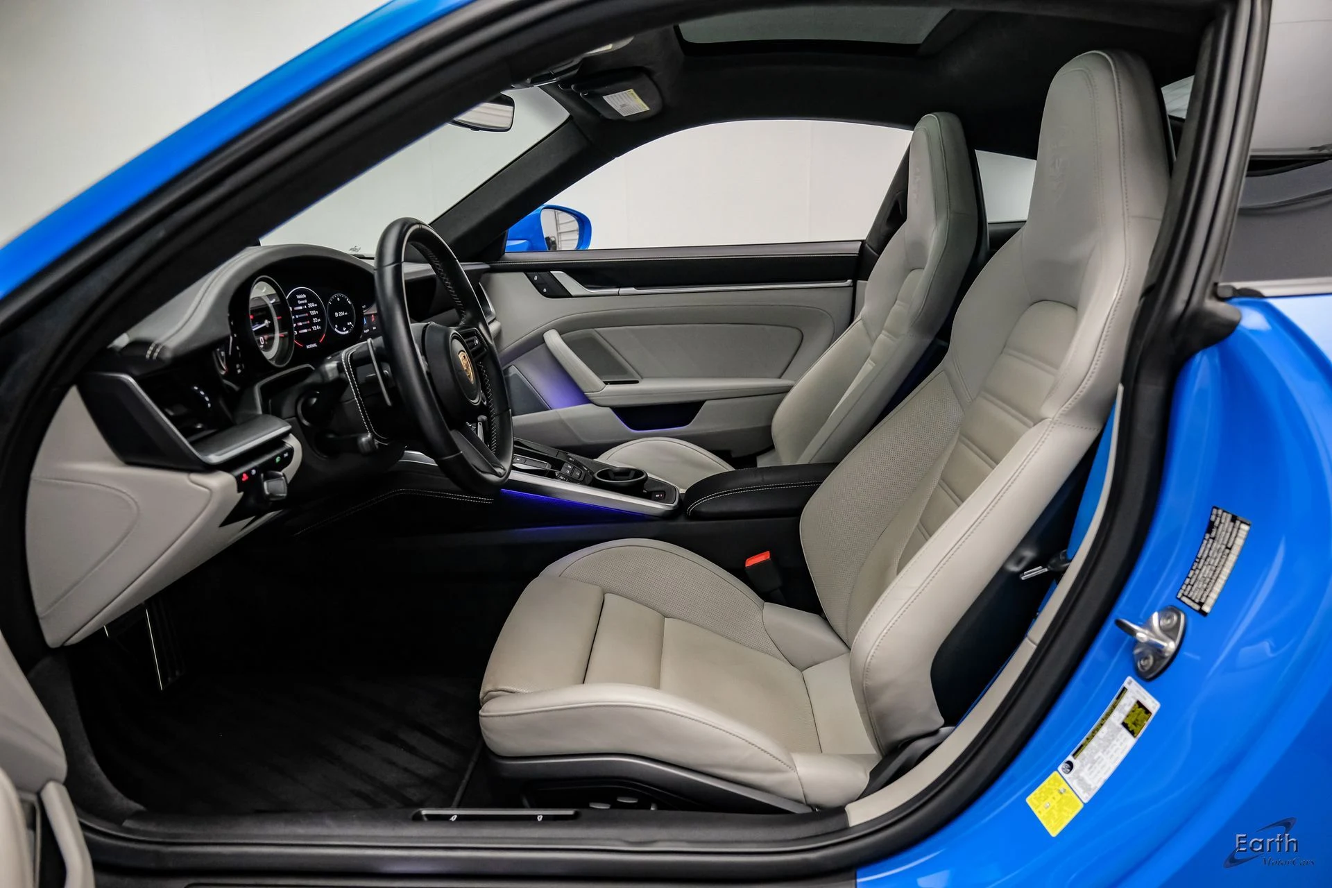 mph037_373437312_b9e489552a8d2f804f87ba2f162670e0x_2a80d825a4