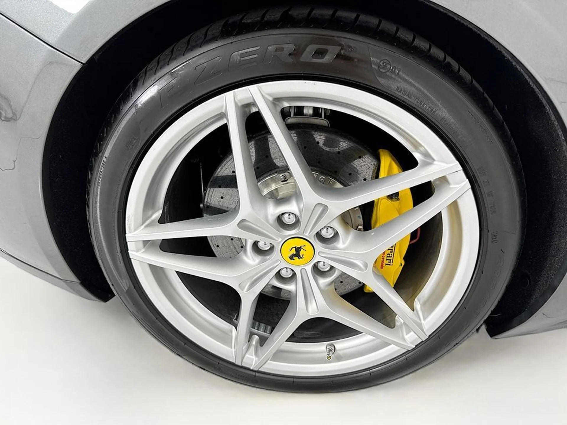 mph037_3735002312_used_2015_ferrari_california_t2drconvertible_8119_23024699_38_1024_89bf20ed7b