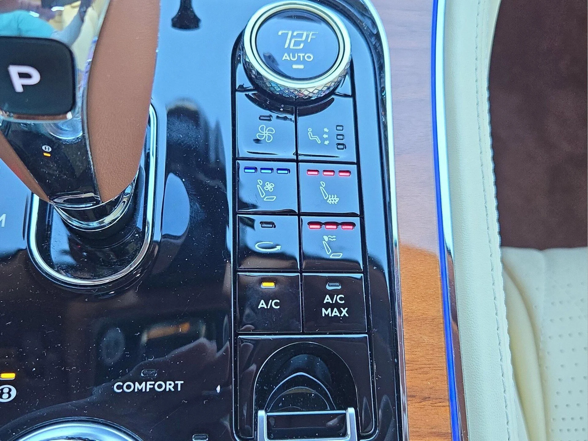 mph037_3742580018_10a9e6d77369915b5328c058231e8277x_2735ca0a56