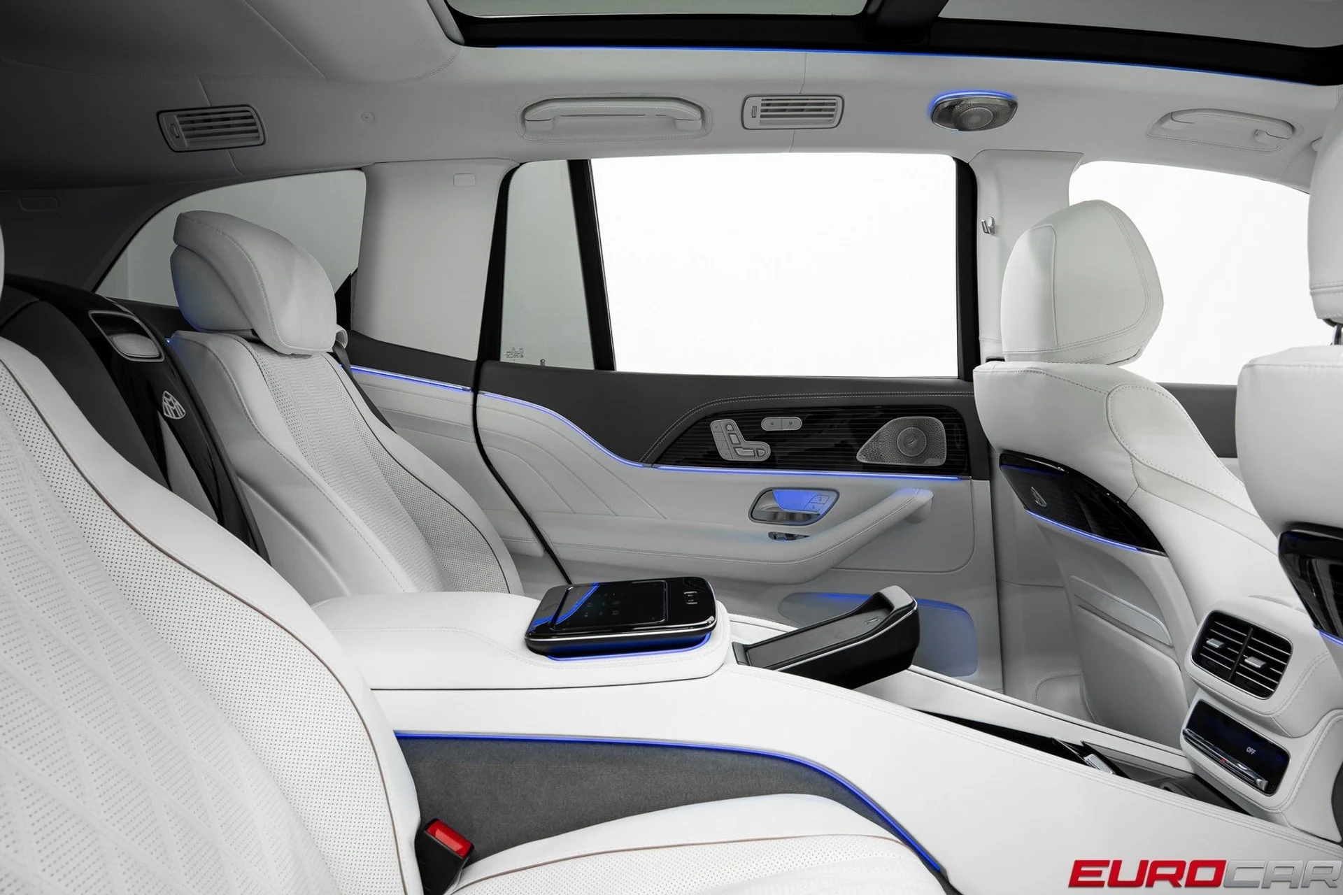 mph037_3760087313_image_38_c51b9df853