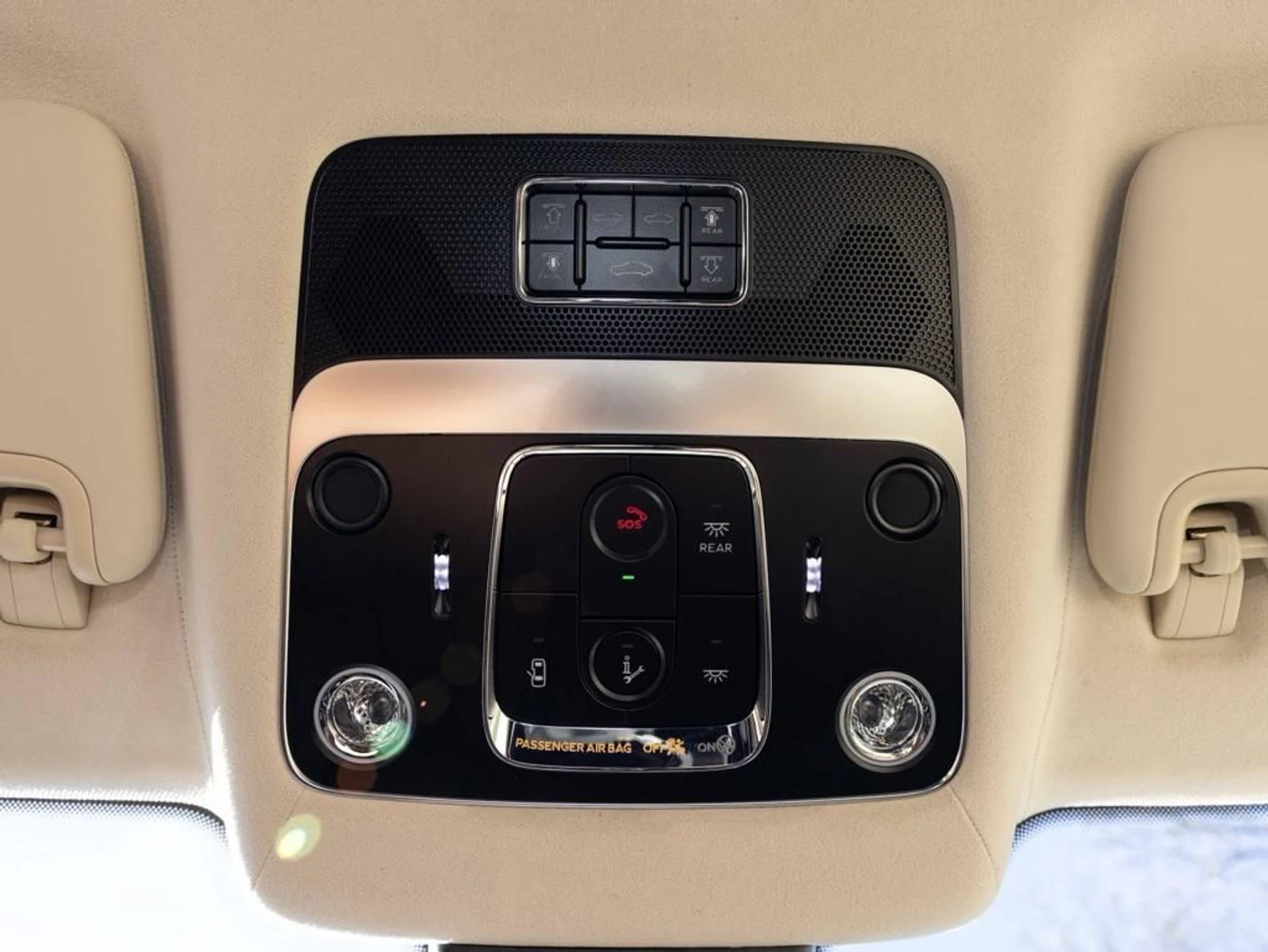 mph037_3768792371_471657911_690a42556f3f14244e02b1c3_30f850174e