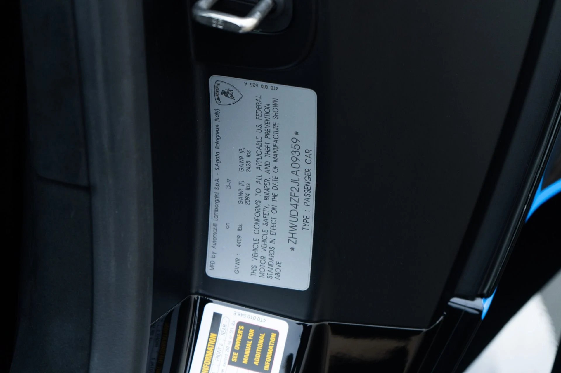 mph037_3774237628_Used_2018_Lamborghini_Huracan_LP_640_4_Performante_1776702980_9a8849da22