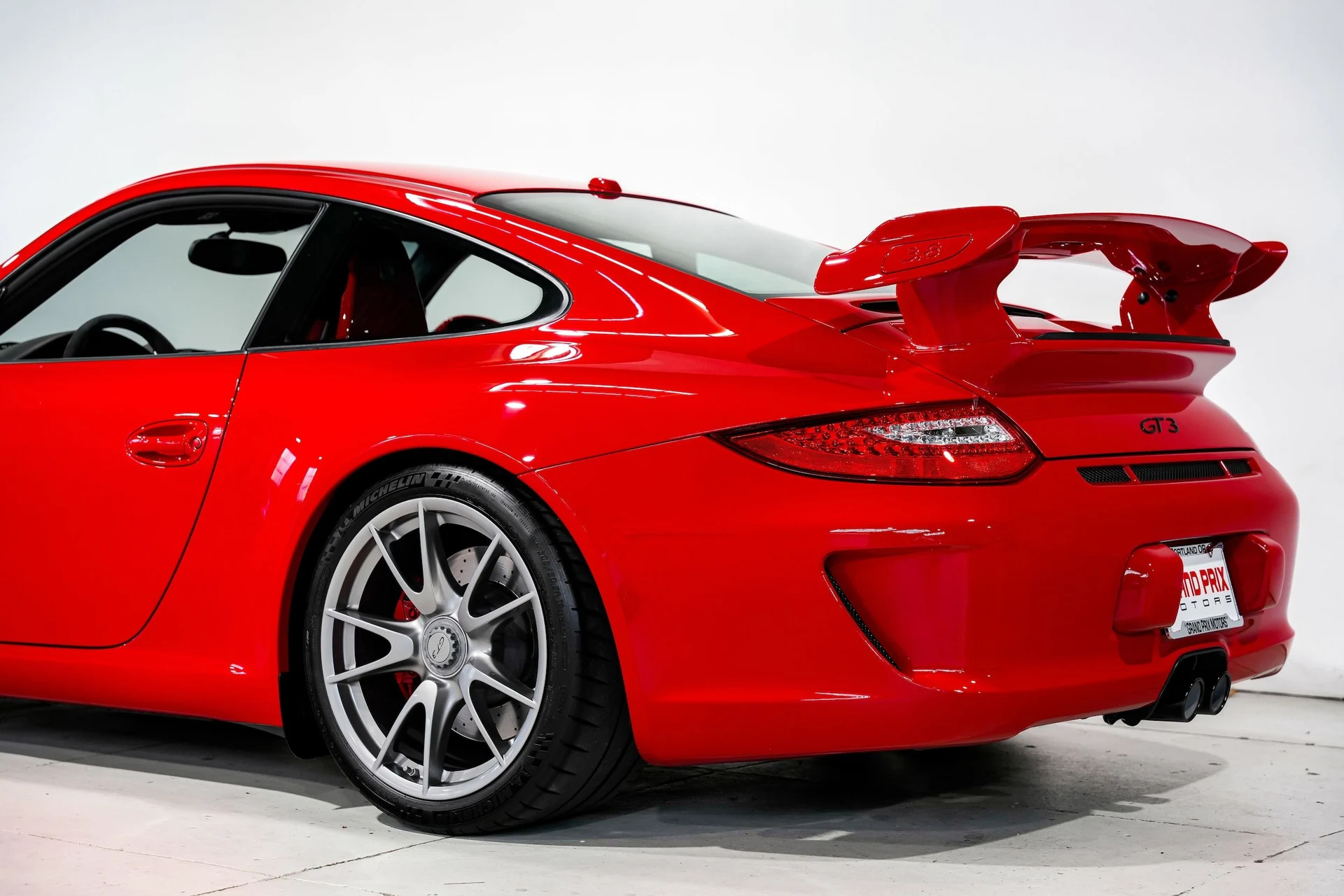 mph037_3795545322_5c7ba41dc0f48ef5910647bb8ed999a5x_bfe1ac8301