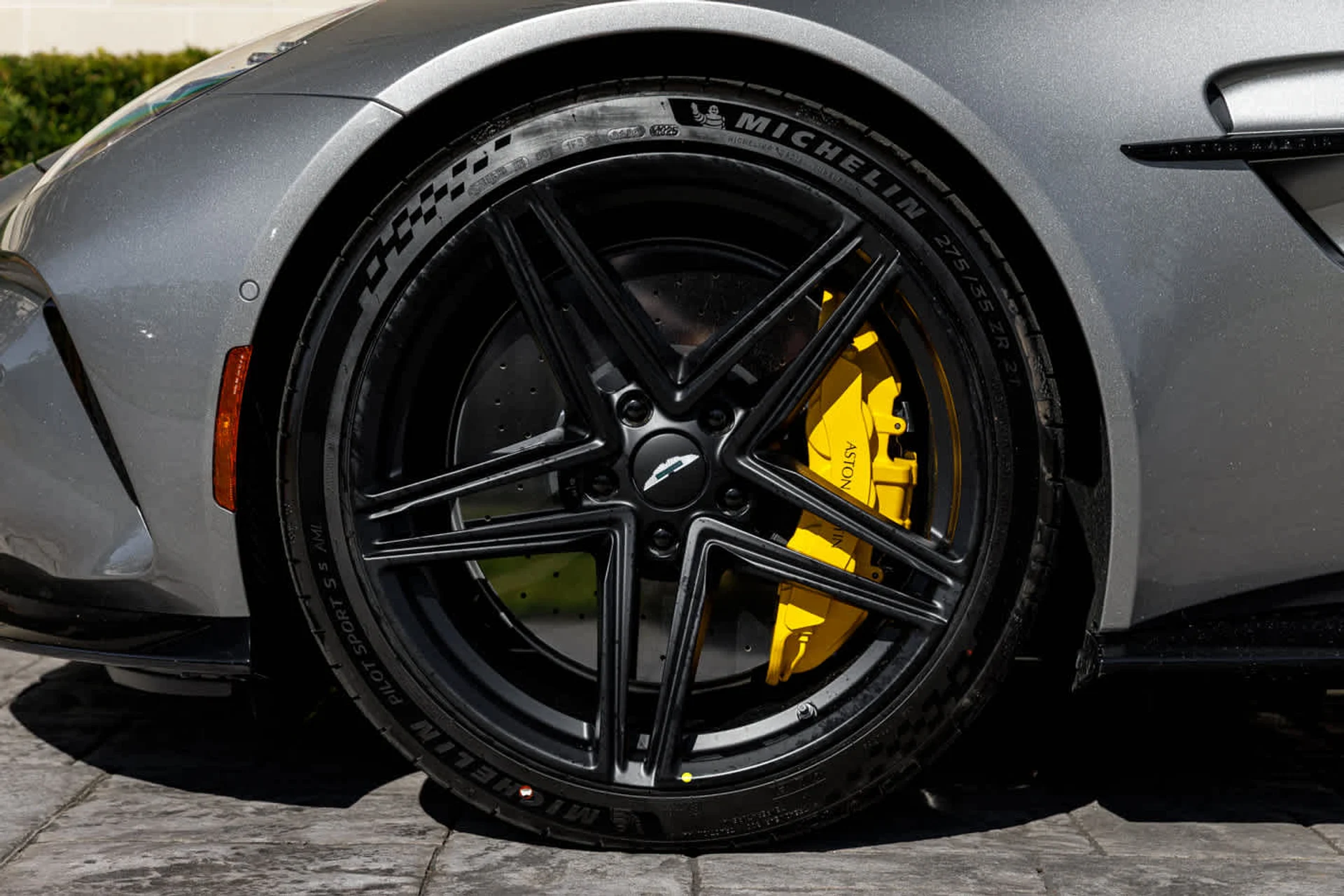 mph037_3816596366_38_8a20145e66