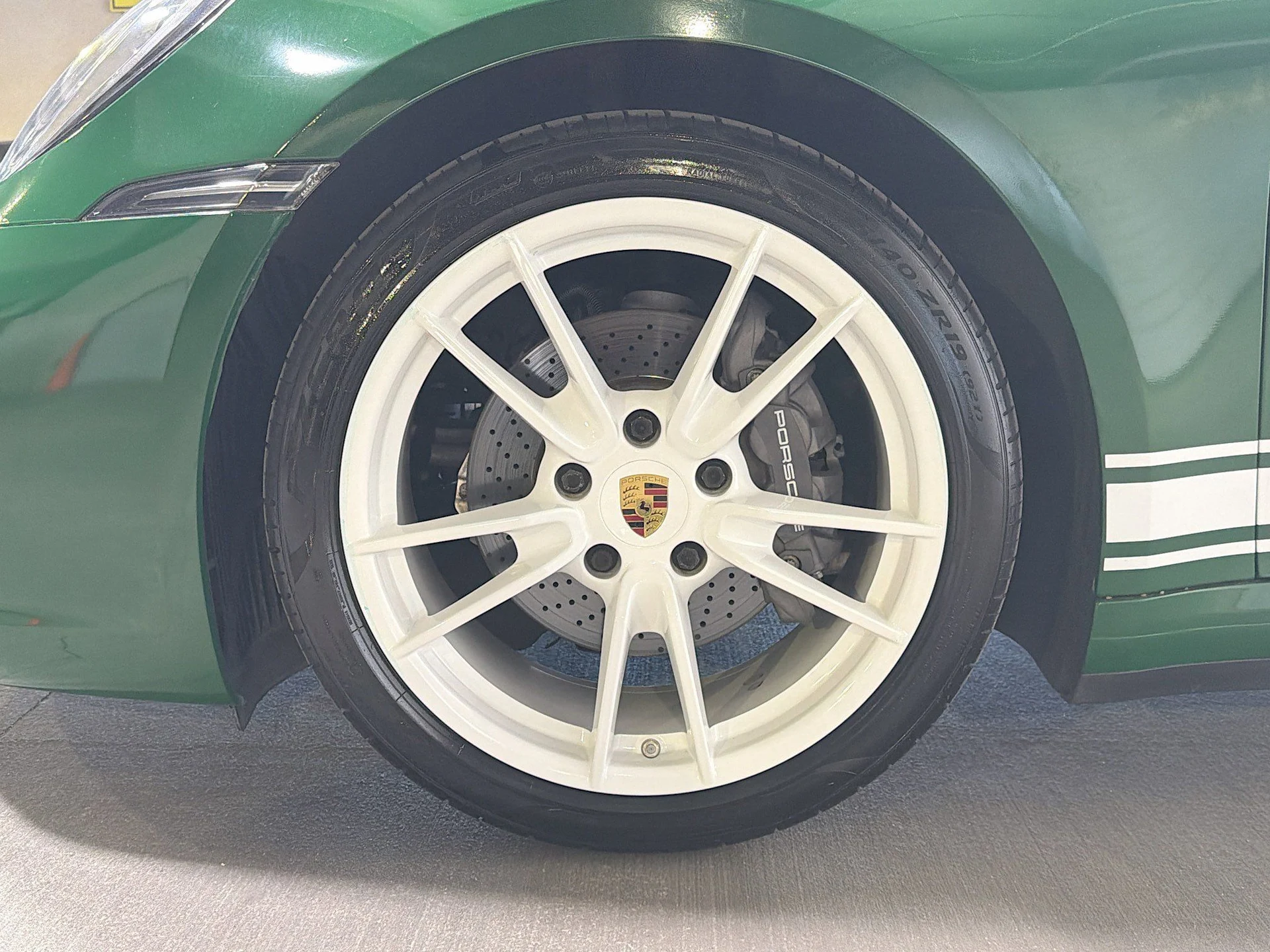 mph037_3820654211_929081ddd02d498b1bf863ebd81897f0_4544f7a96a