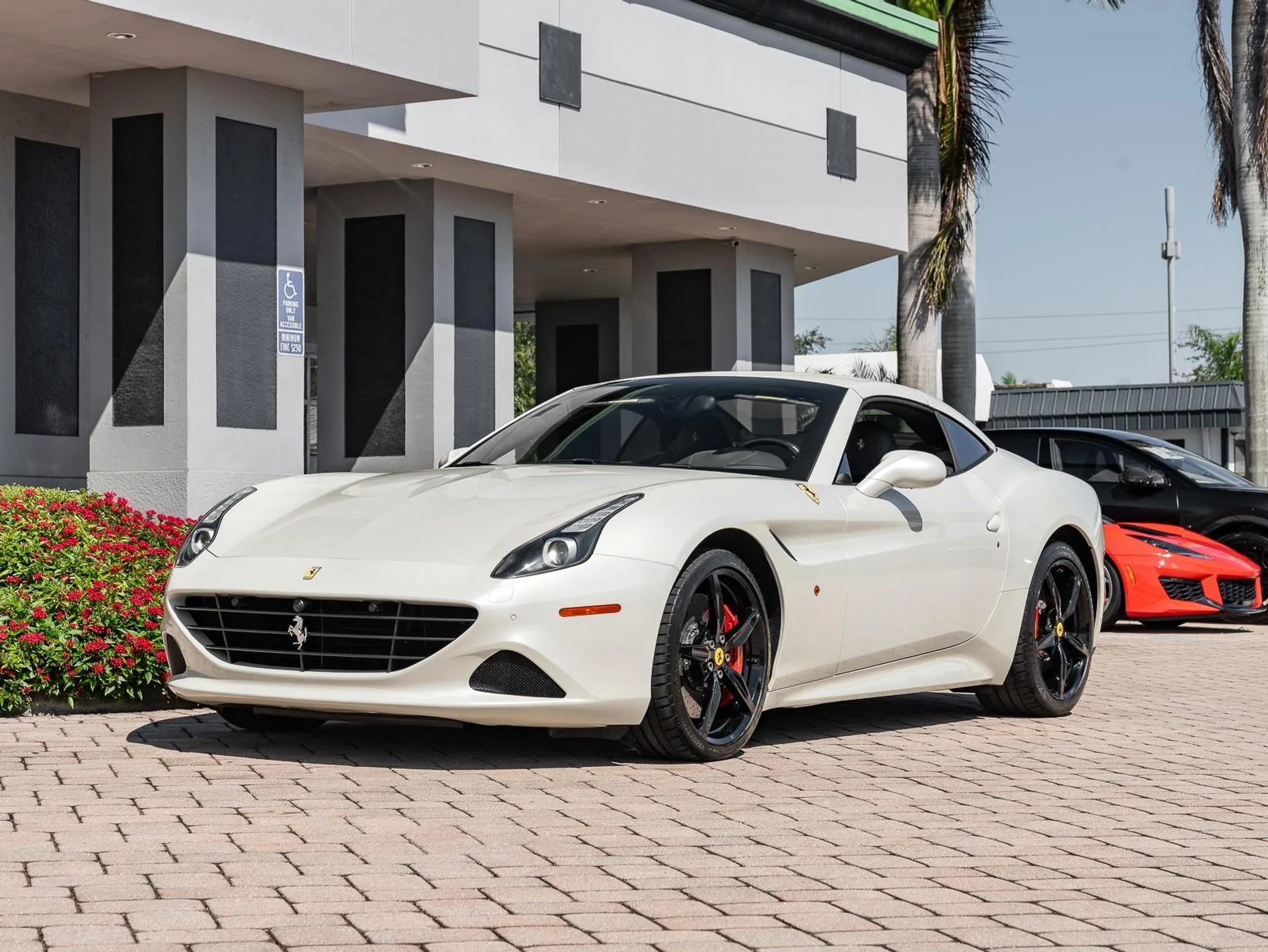 mph037_3826975700_Used_2015_Ferrari_California_T_1758132717_58514d3d5e