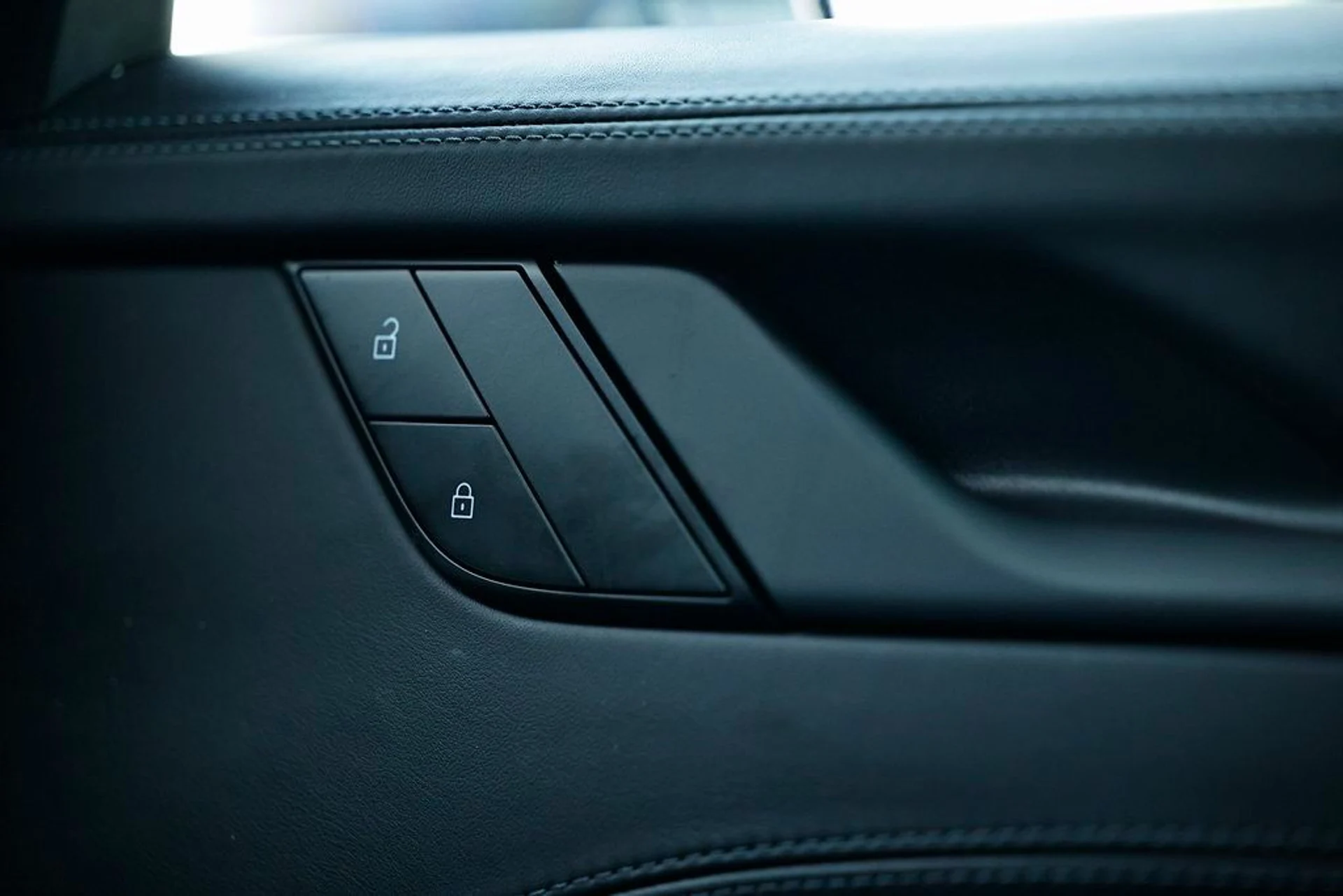 mph037_3840825940_f9ff0eb38d41802e0fc53bc9c513d5ab_711701ce10