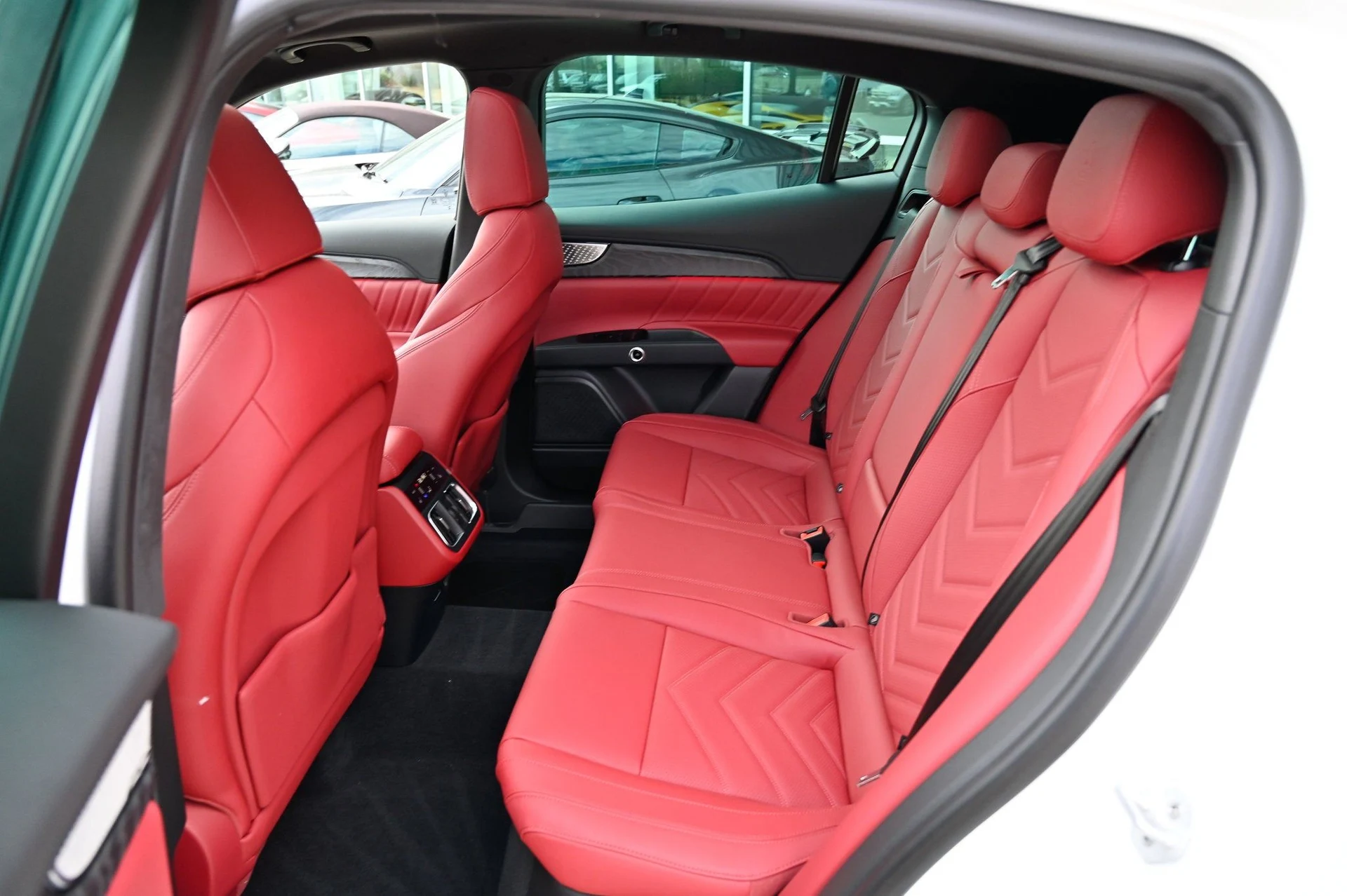 mph037_3854096716_585274e2e9074a3b9a2c861ce9d3cc8e_96a896169b