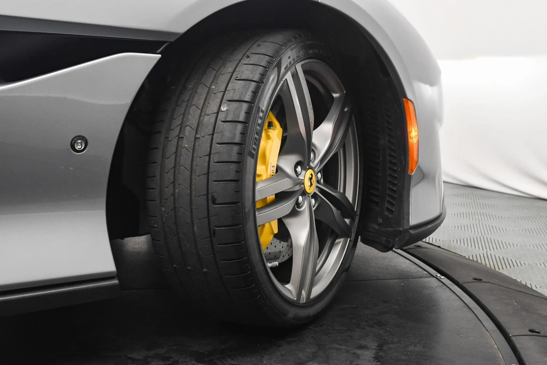 mph037_3856105424_Used_2021_Ferrari_Portofino_1754553910_bab4329520