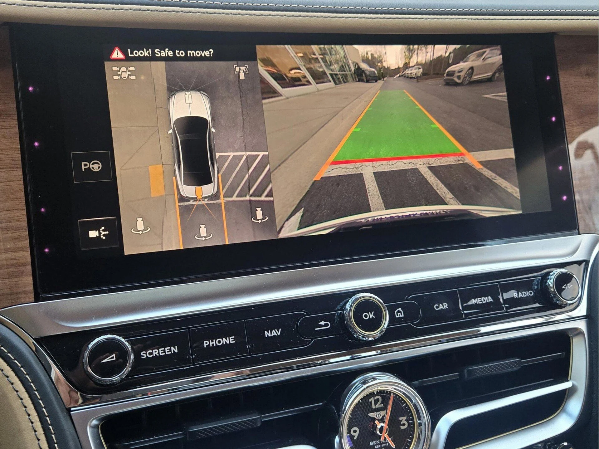 mph037_3858111761_c8f83421eb7db816d08ddbbeaad4105bx_c1268e27fb