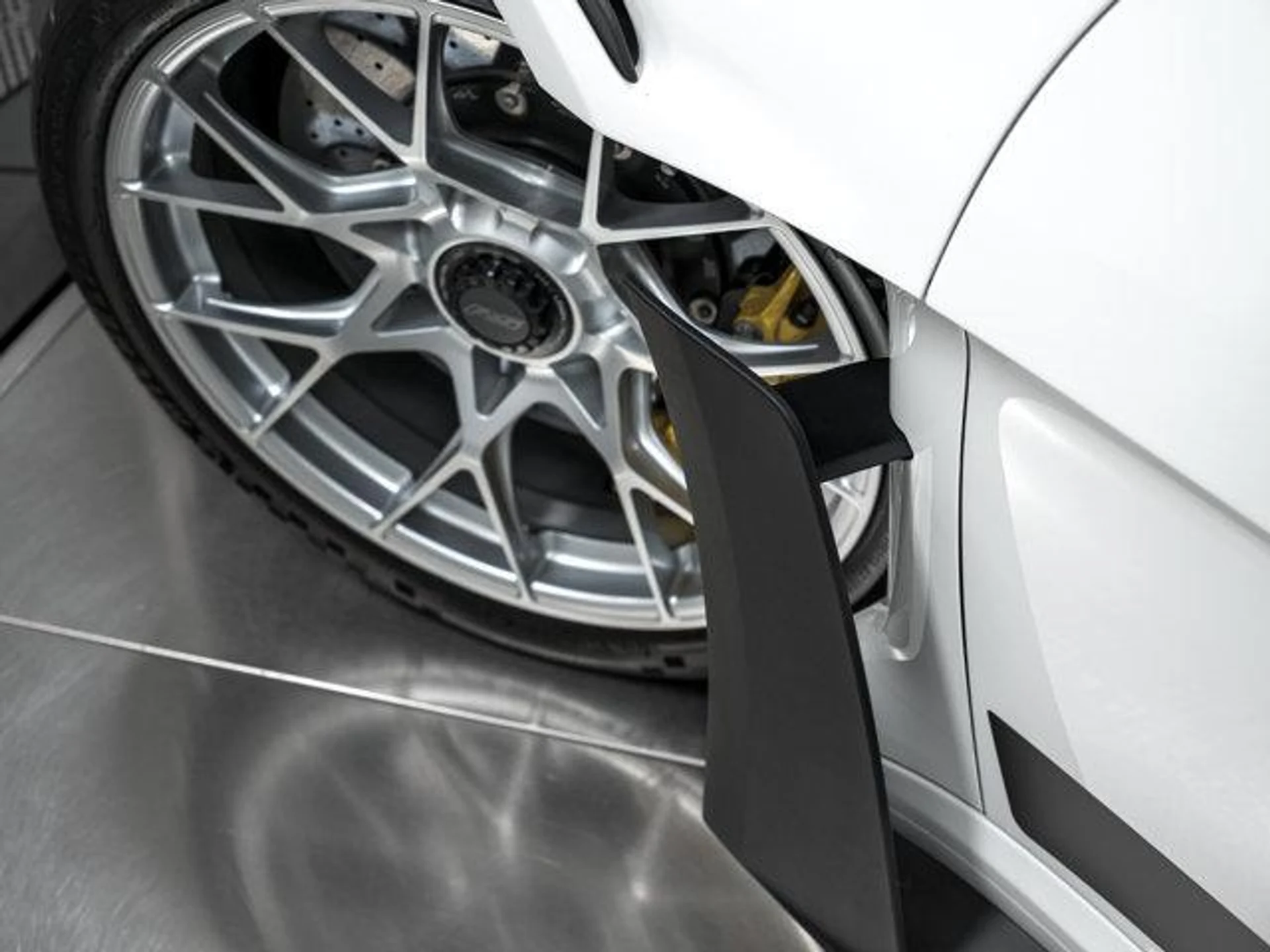 mph037_3871223522_V4_Md_M5_Jl_C5_W_5_Mdkf_M_Lk_M1_X_Vw_ec9f468ce6