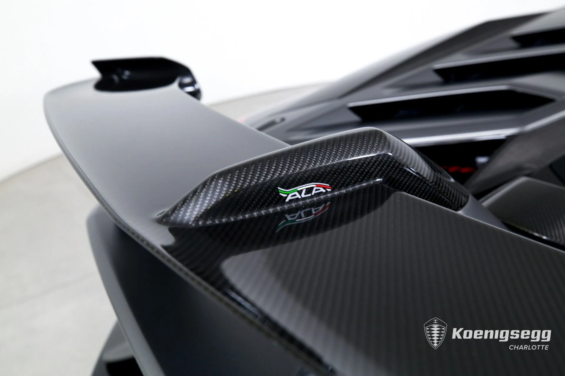 mph037_3898601152_Used_2020_Lamborghini_Aventador_LP_770_4_SVJ_1782493896_f307d12a5f