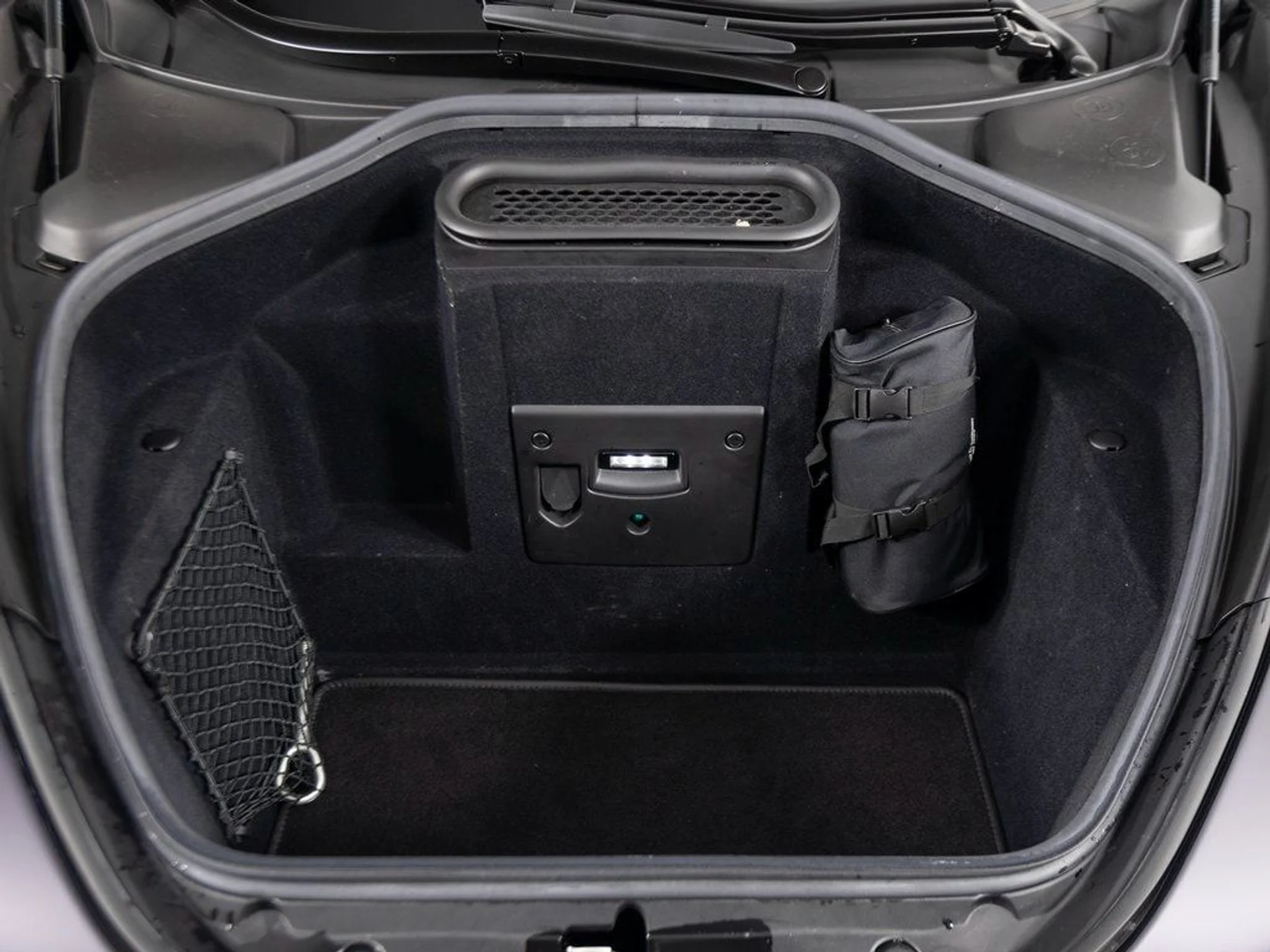 mph037_3898685700_c1722dd98c4b4b3aca1422e745f9d074x_8a52787655