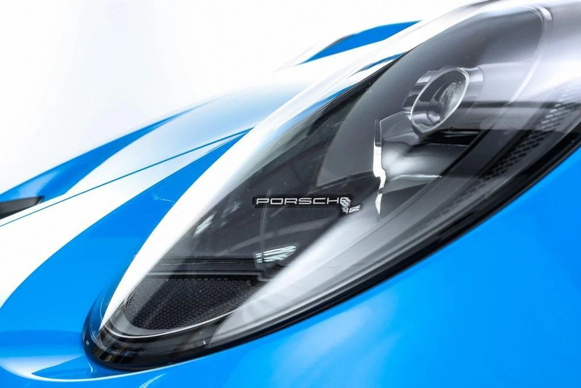 mph037_3901160713_O9iva_Z0_O4_Df3u_Si054_B3b_Hm_BY_Wg_f15e1fdcc8