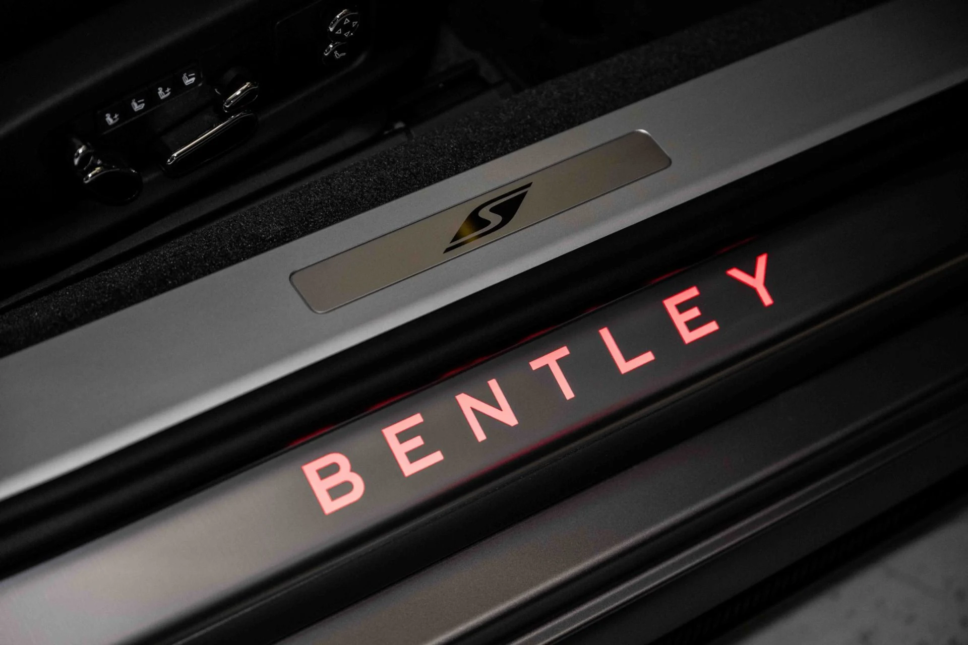 mph037_3904545156_Used_2024_Bentley_CONTINENTAL_GT_S_V8_1712670529_b6b25d0f7e