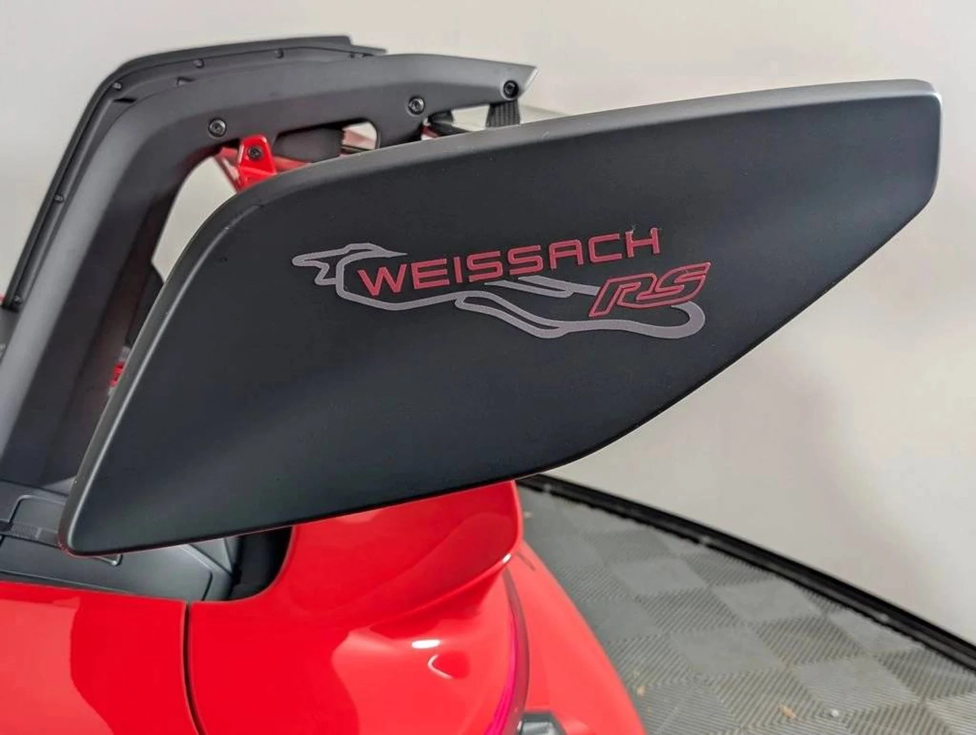 mph037_3931576782_1280_286d0a3beb