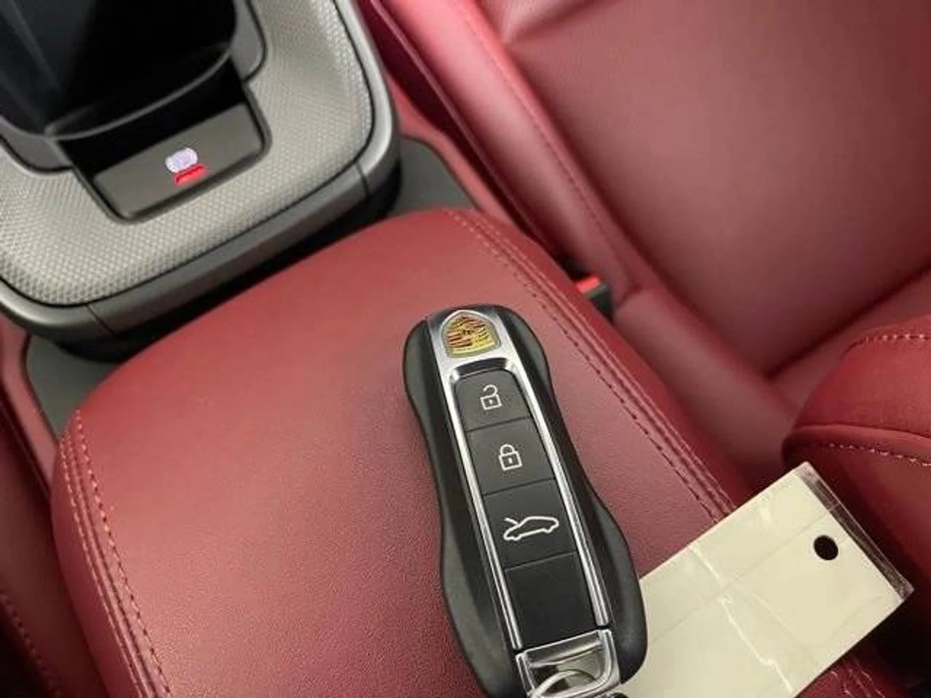 mph037_3943007214_02b2afc2f57af6729b88d76cbfd8e805x_571766e2d4