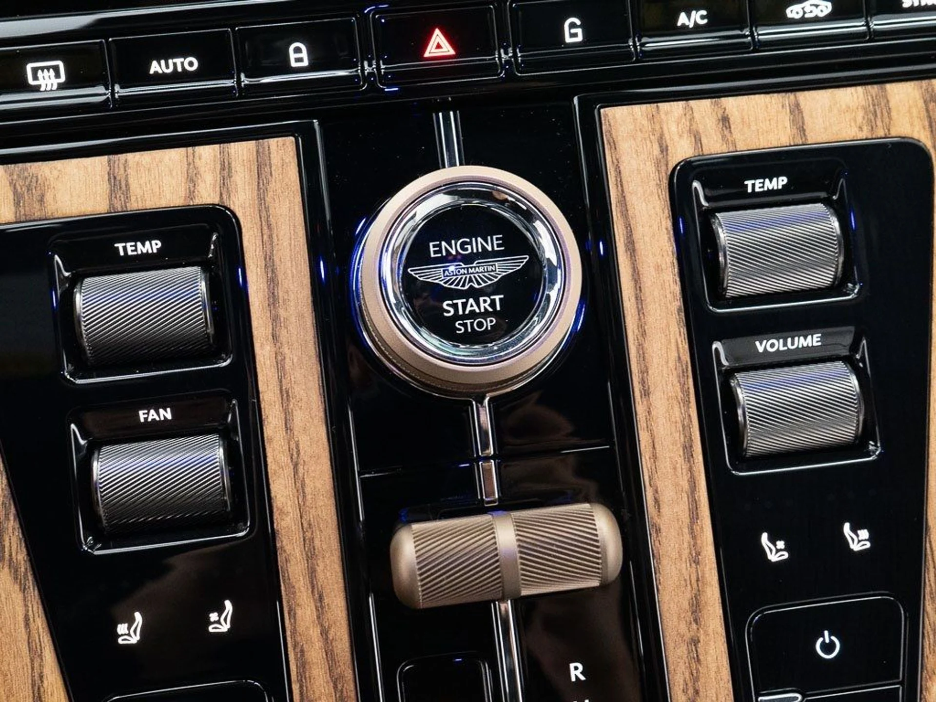 mph037_3943313659_96bf8c683b3c8bc29b9c87bb7ed918ba_a824fe53b9