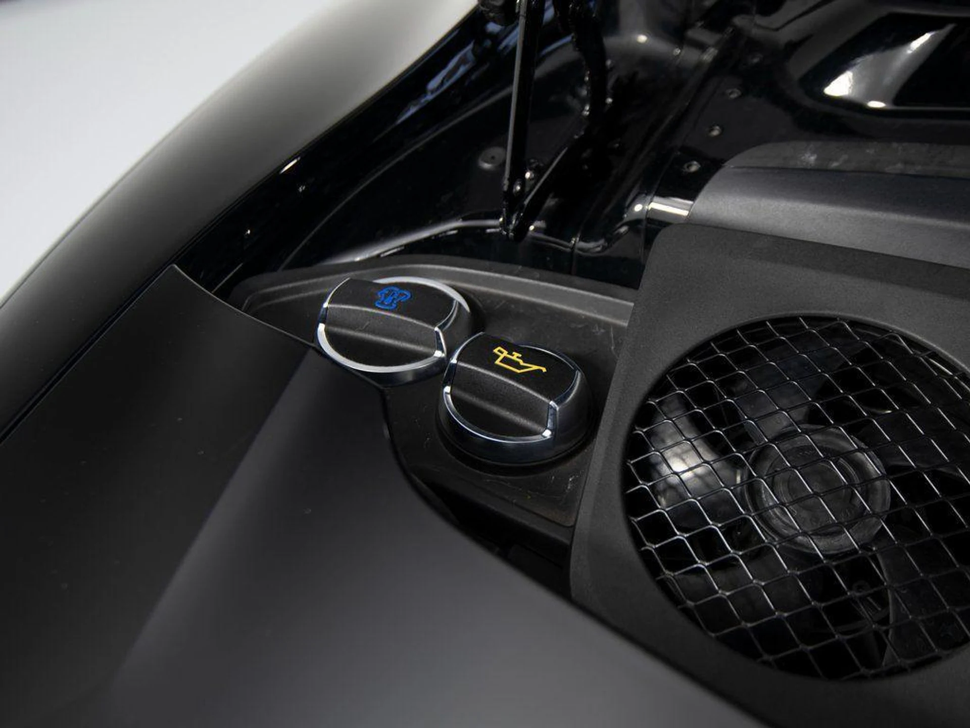 mph037_3947842462_Xlh1_i_AKDQ_6_Tf_WZ_9a8zn_I1_Zl_SVU_a2986382cb