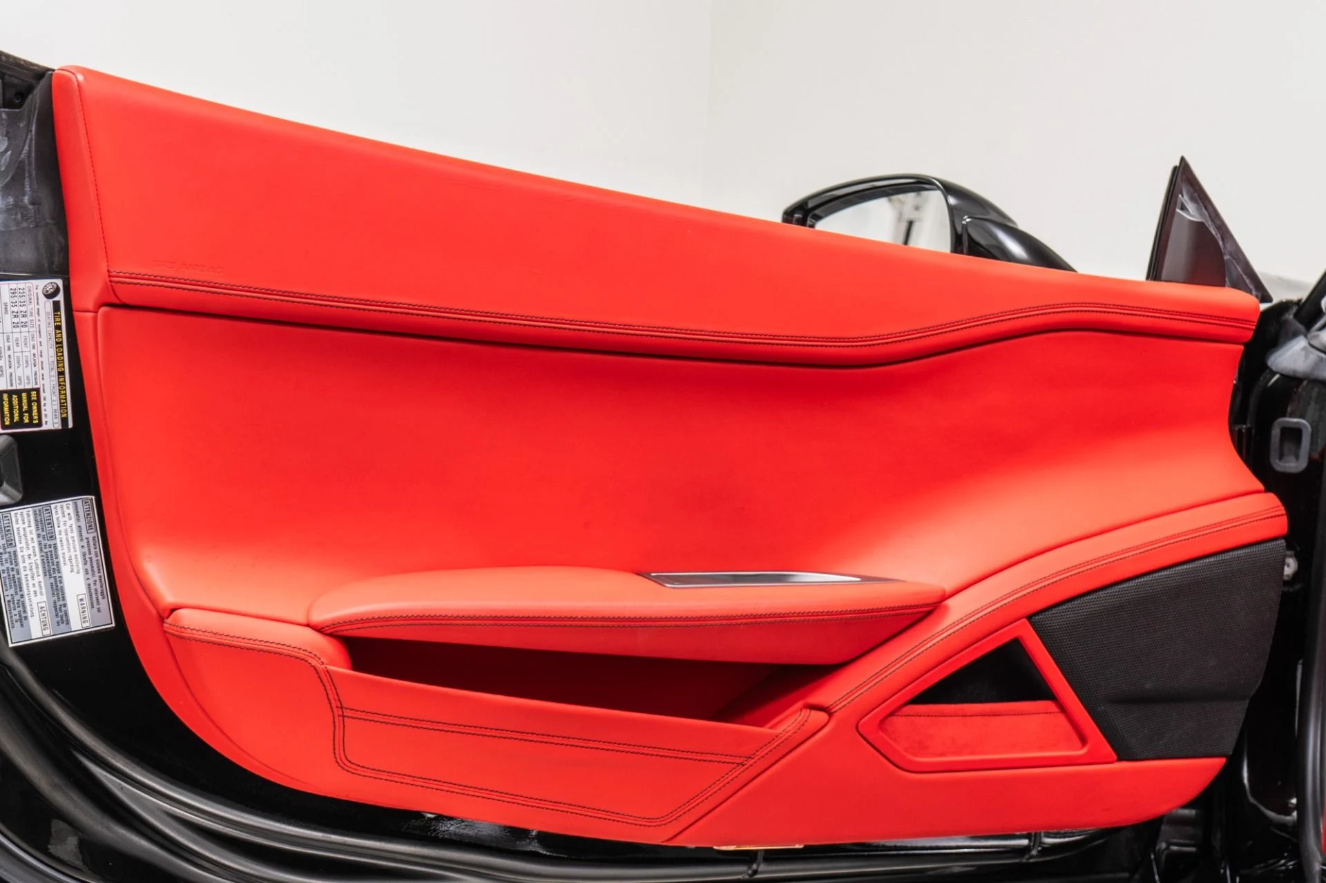 mph037_395151772_Used_2015_Ferrari_458_Spider_Very_Low_Miles_Exceptional_Condition_Collector_Grade_1787780894_fbc6b72b61