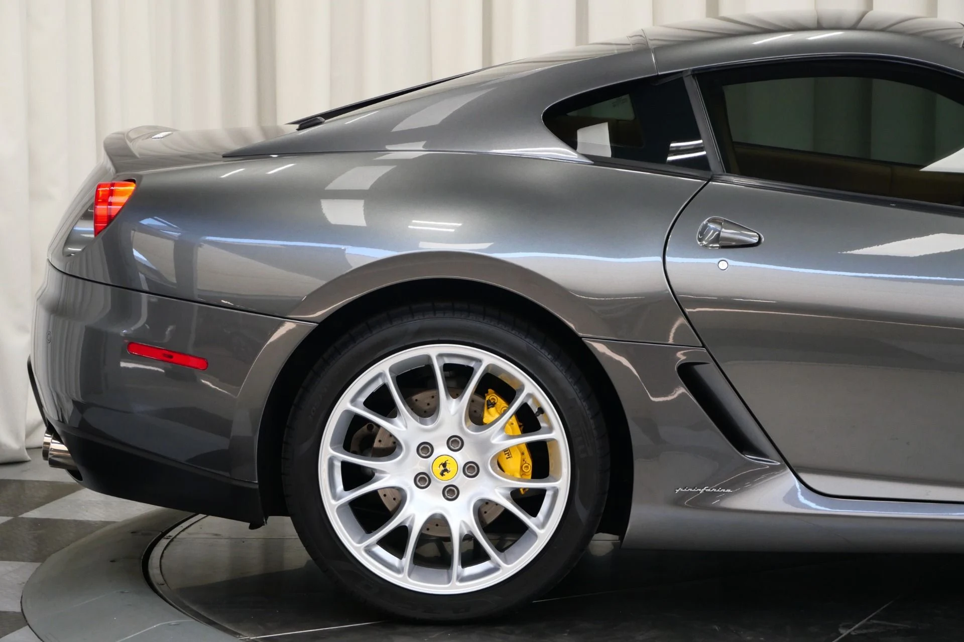 mph037_3955532904_Used_2007_Ferrari_599_GTB_Fiorano_1752852394_806b36c982