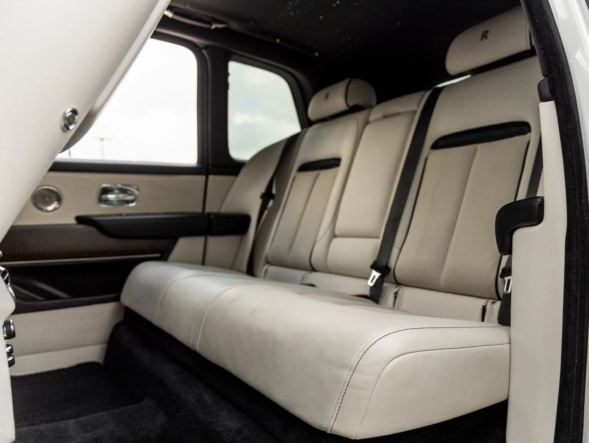 mph037_3962263413_38_ea9476ac0d