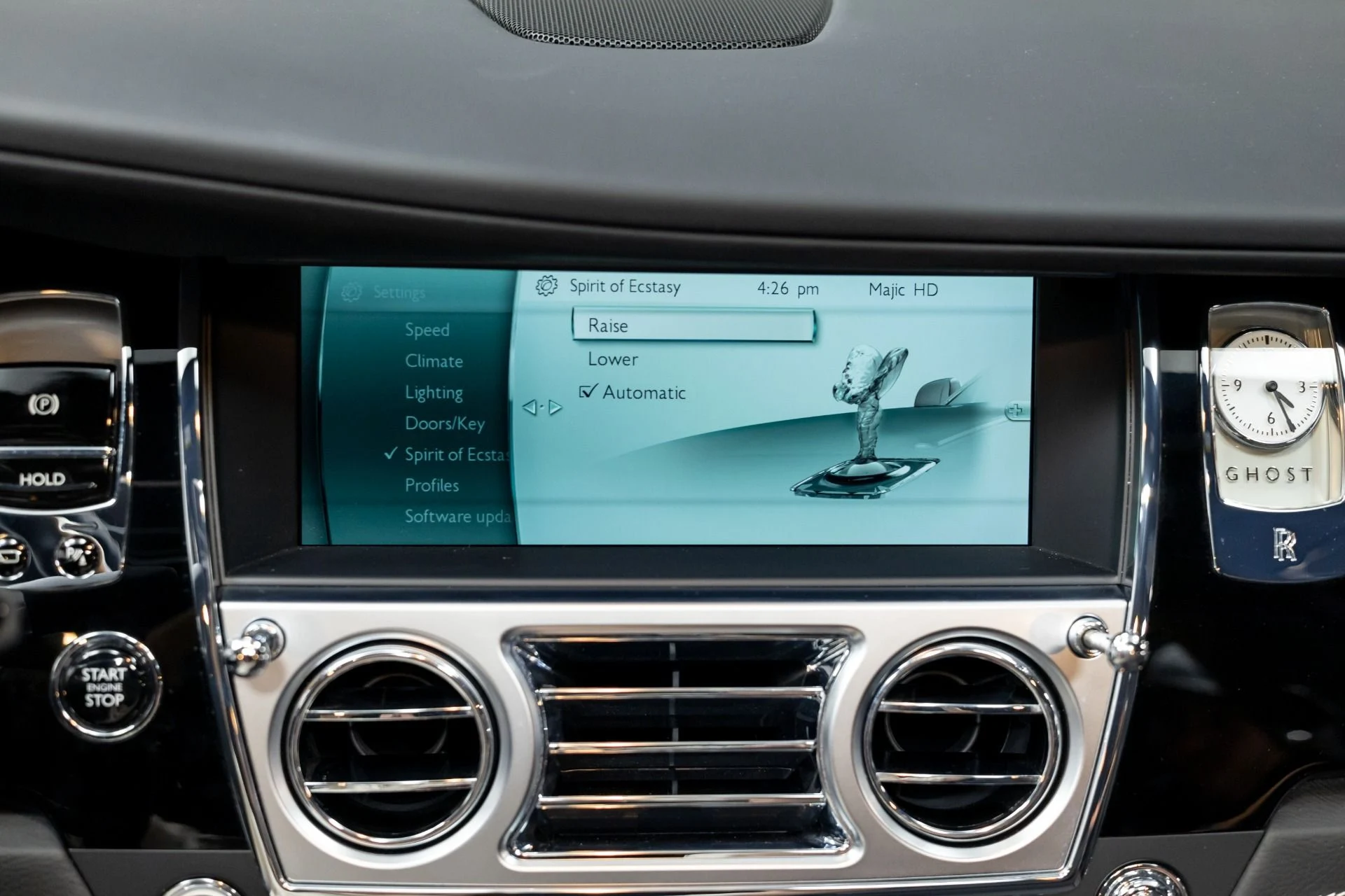 mph037_3977081201_Used_2015_Rolls_Royce_Ghost_1760219601_c5252e47cf