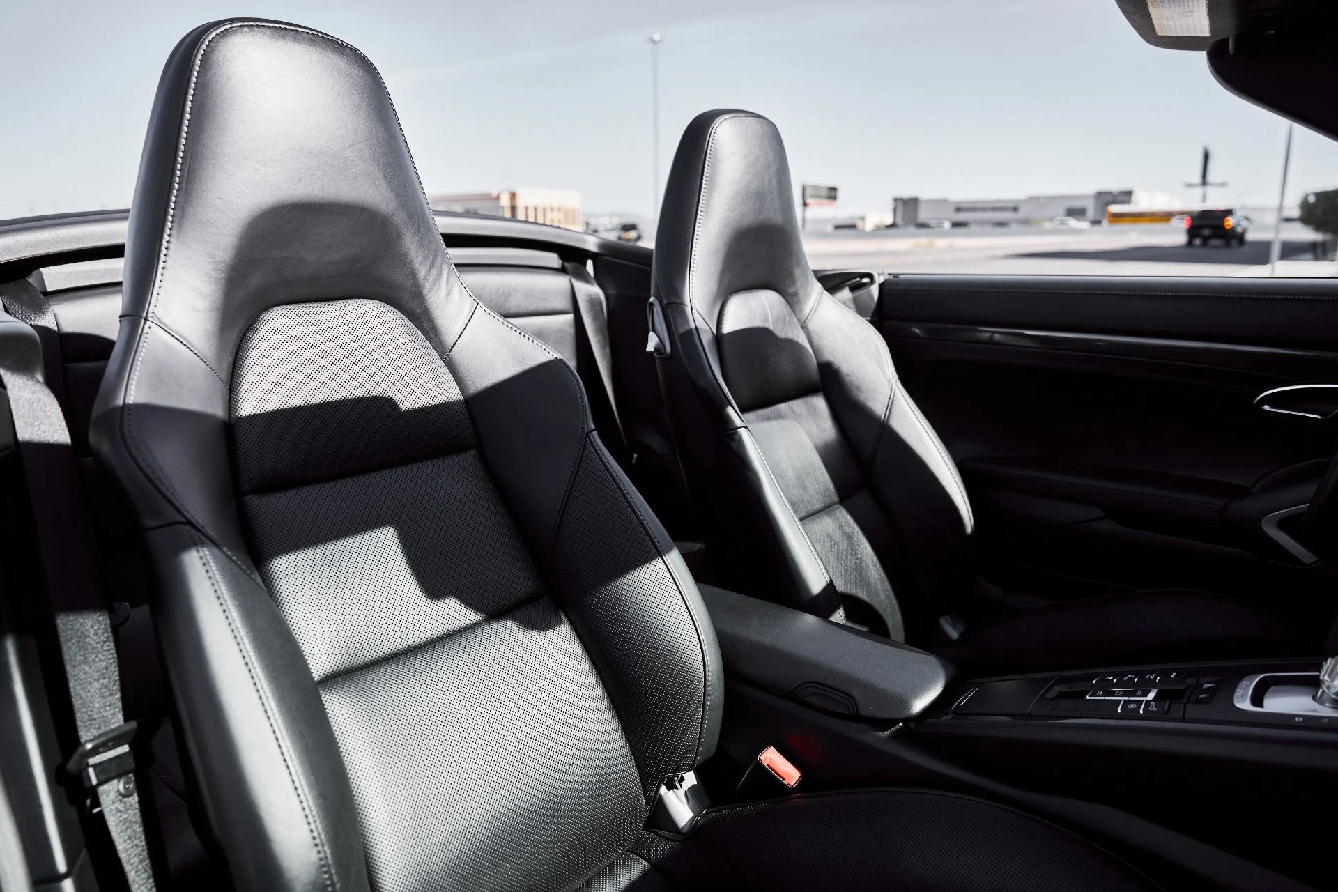 mph037_3980915704_Used_2014_Porsche_911_Turbo_S_1776734600_64d820362c