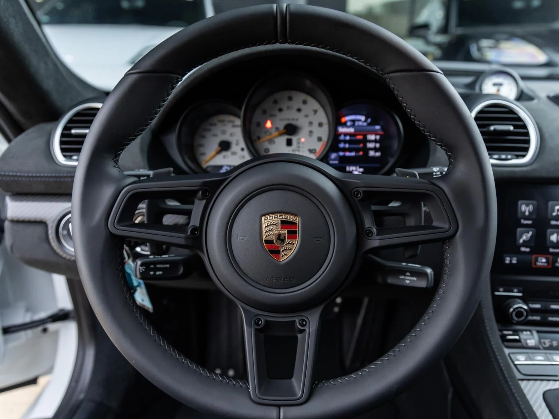 mph037_398277061_38_cb92bb359f