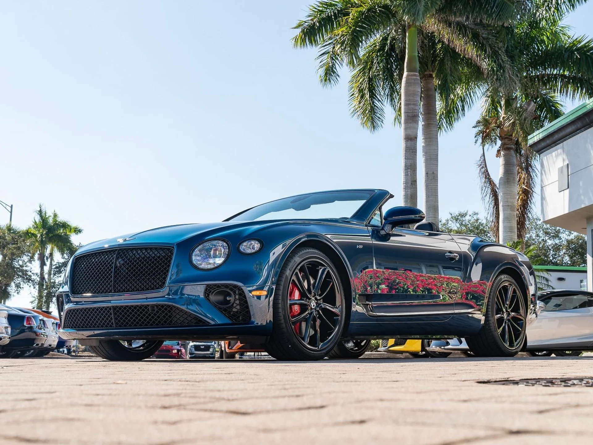 mph037_3994528440_Used_2022_Bentley_Continental_GT_V8_1764022013_3d30560981