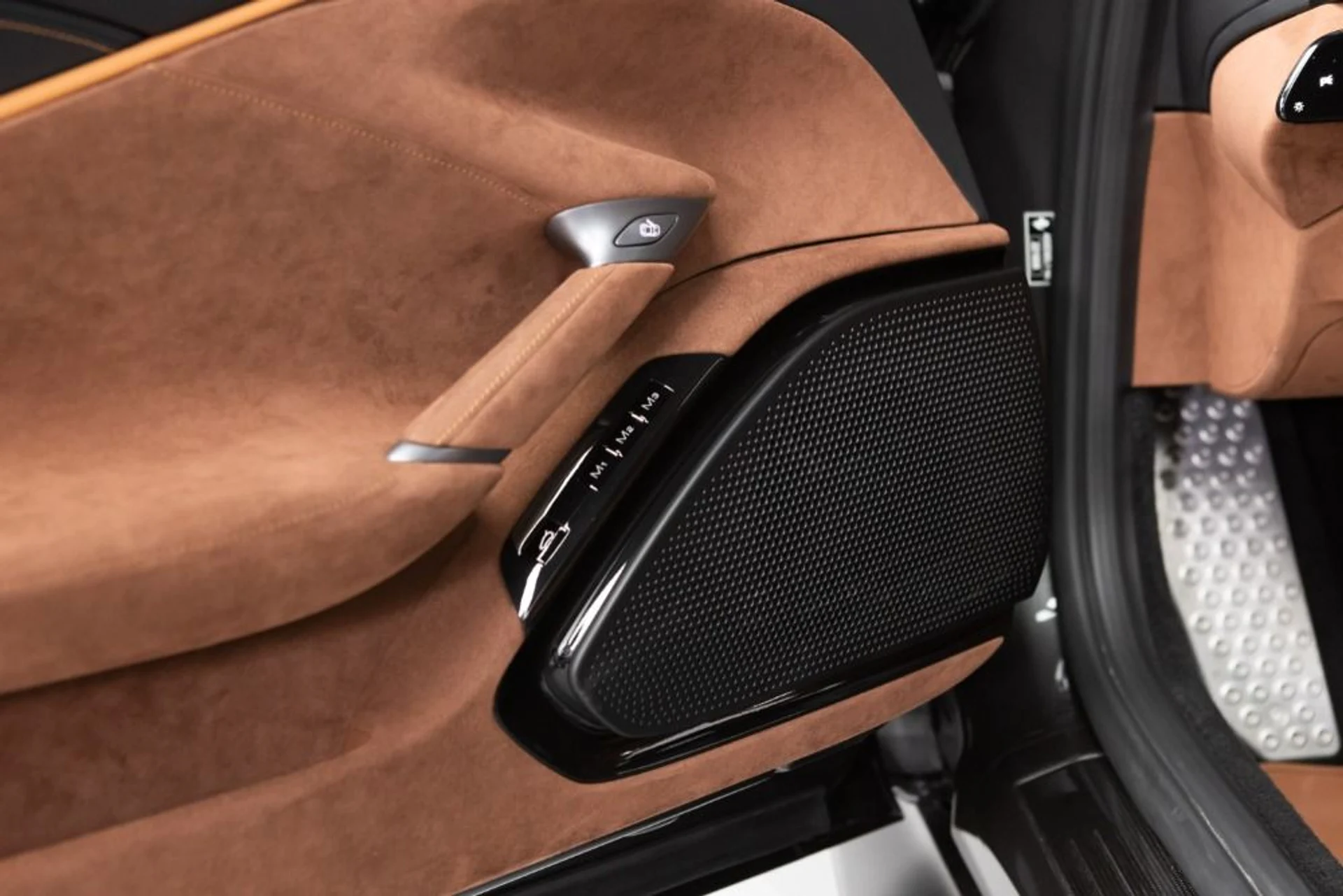 mph037_3998082511_Used_2024_Ferrari_Roma_afa1523fd4