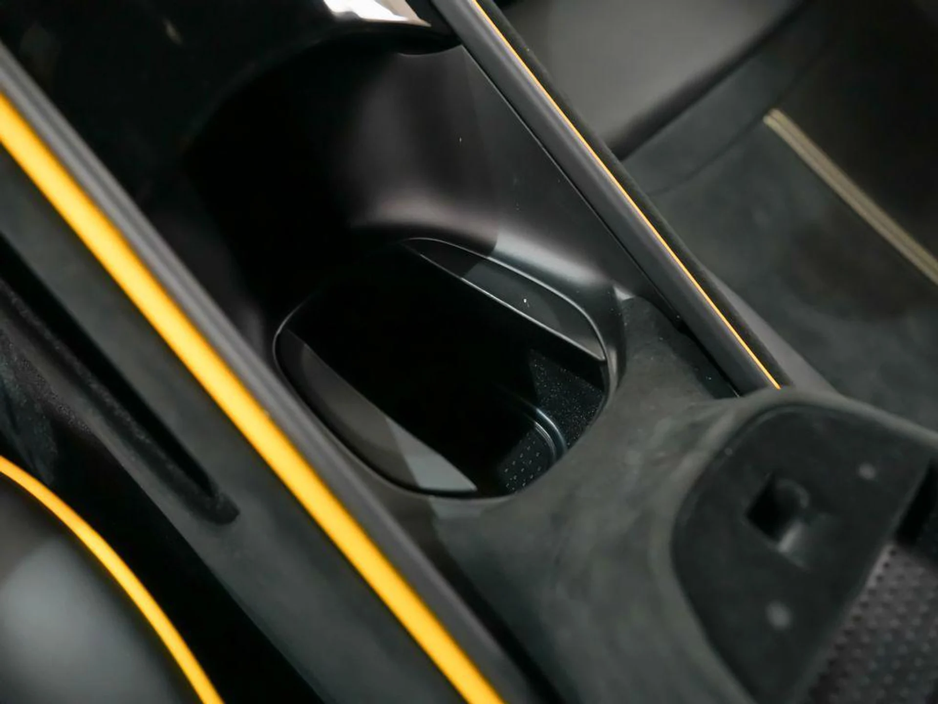 mph037_3998111963_v7_HQD_Zieqv_H_Lopx_On_Y7e_Z_Lx_W_Drw_1d7f2b0804