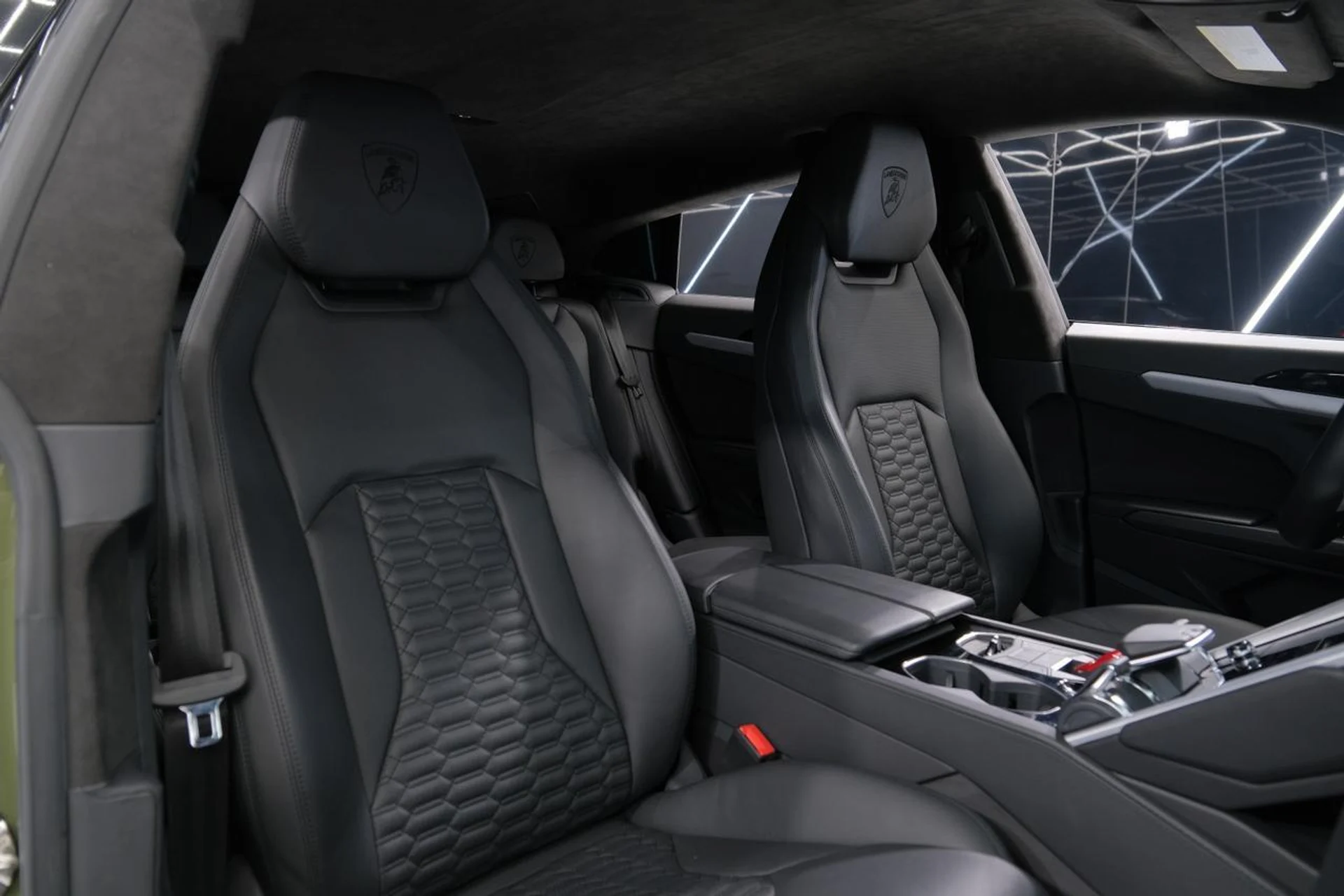 mph037_4009876347_aa8391aaec9979d5a466e1829c1ae9ae_ce976a2954