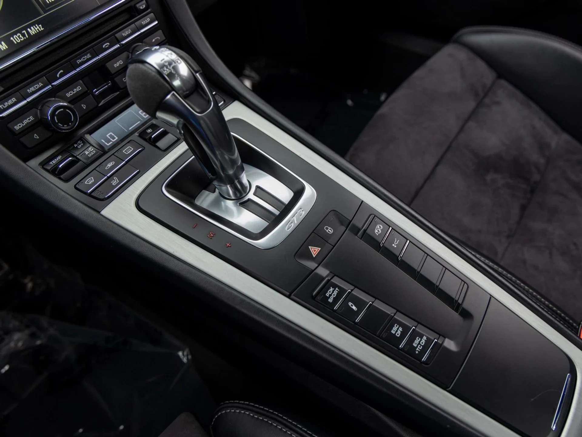 mph037_4016193416_38_dde6051638